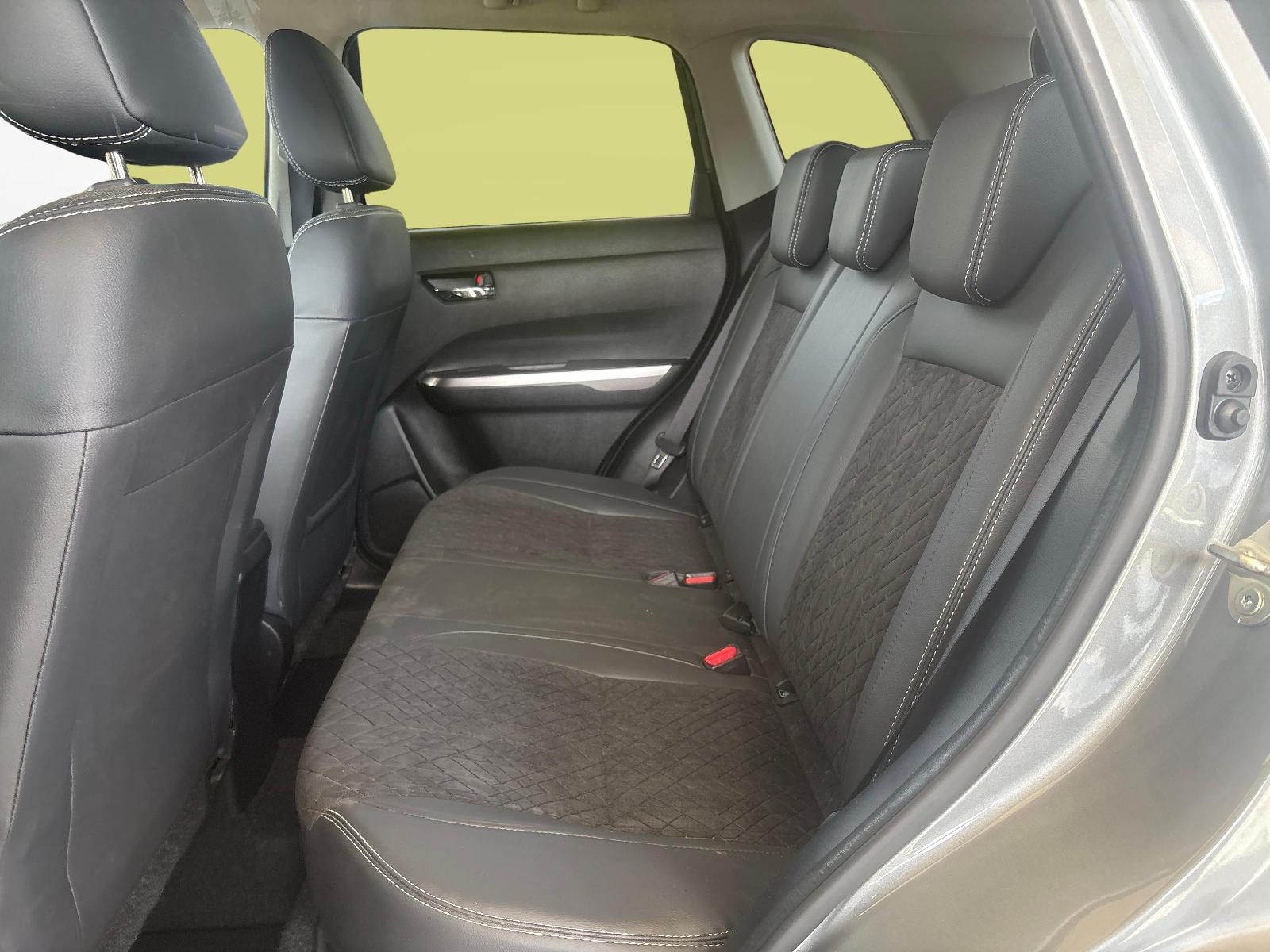 SUZUKI Vitara 1.4 T Compact Top Hybrid 4x4-image-9
