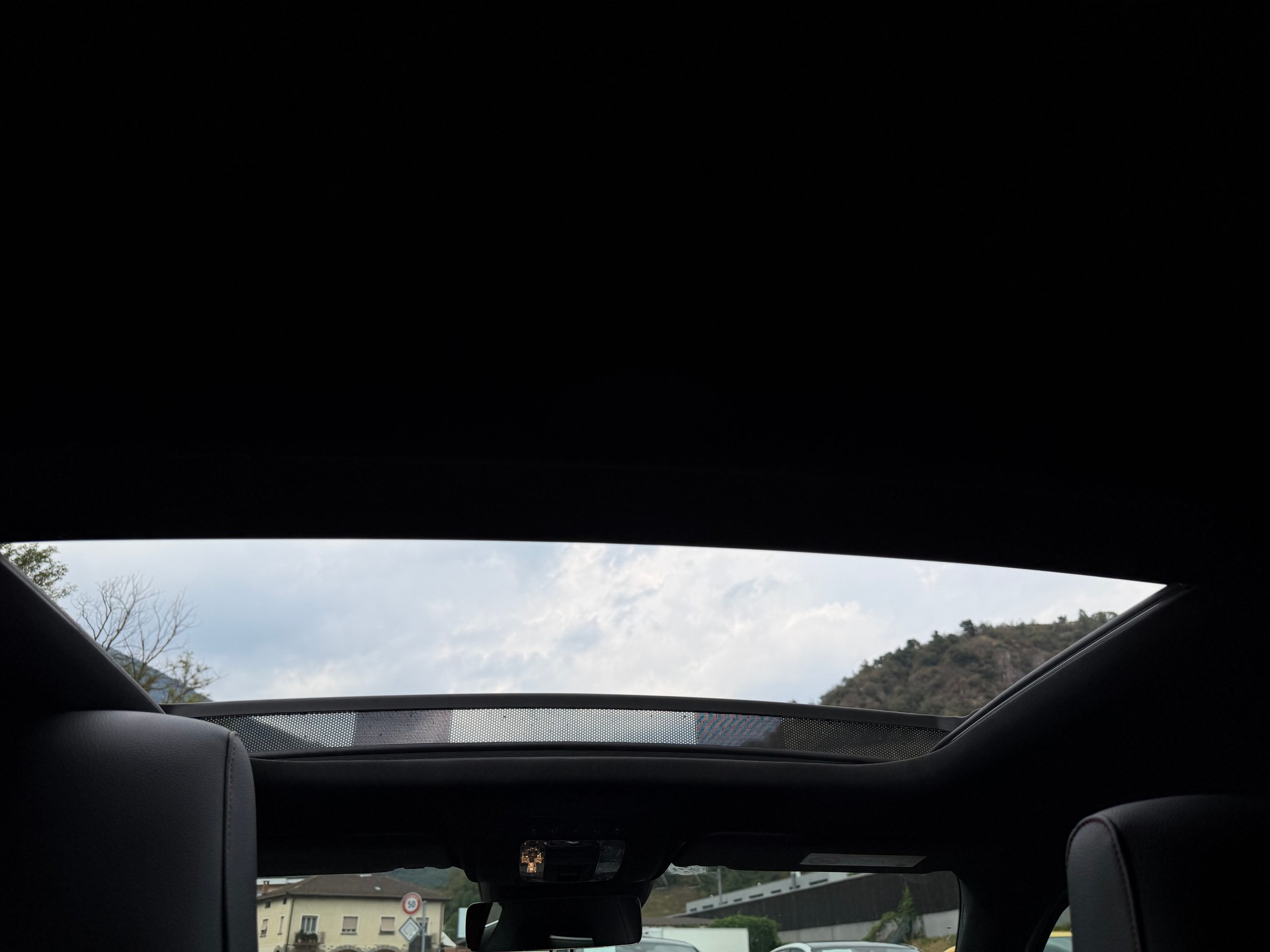 MERCEDES-BENZ A AMG 35 4Matic 8G-DCT-image-14