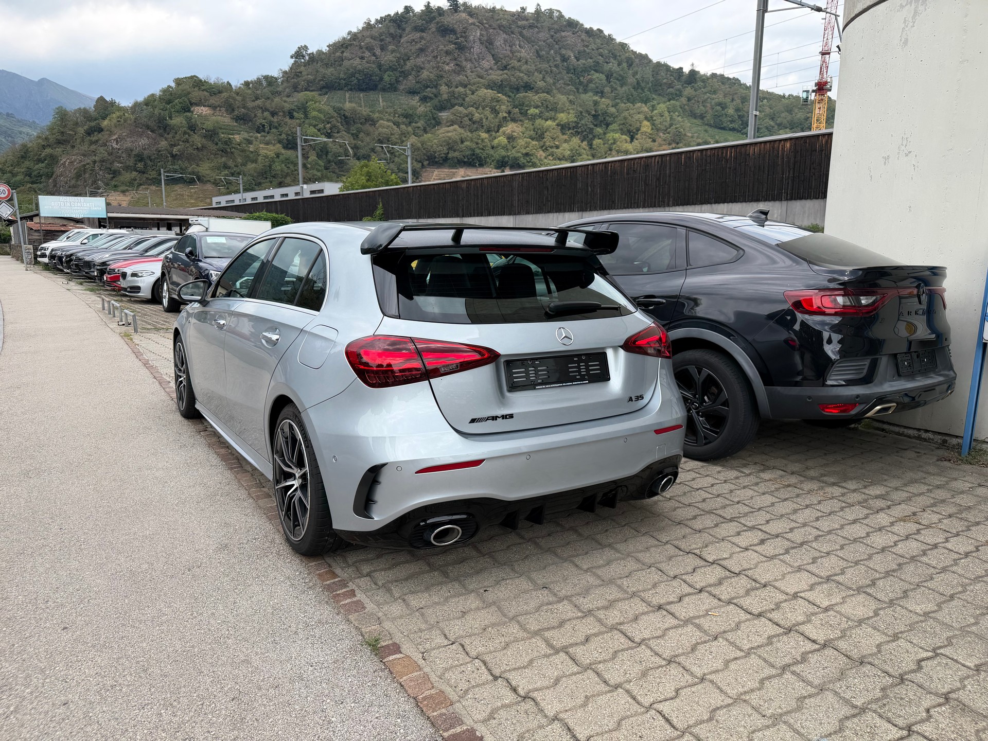 MERCEDES-BENZ A AMG 35 4Matic 8G-DCT-image-4