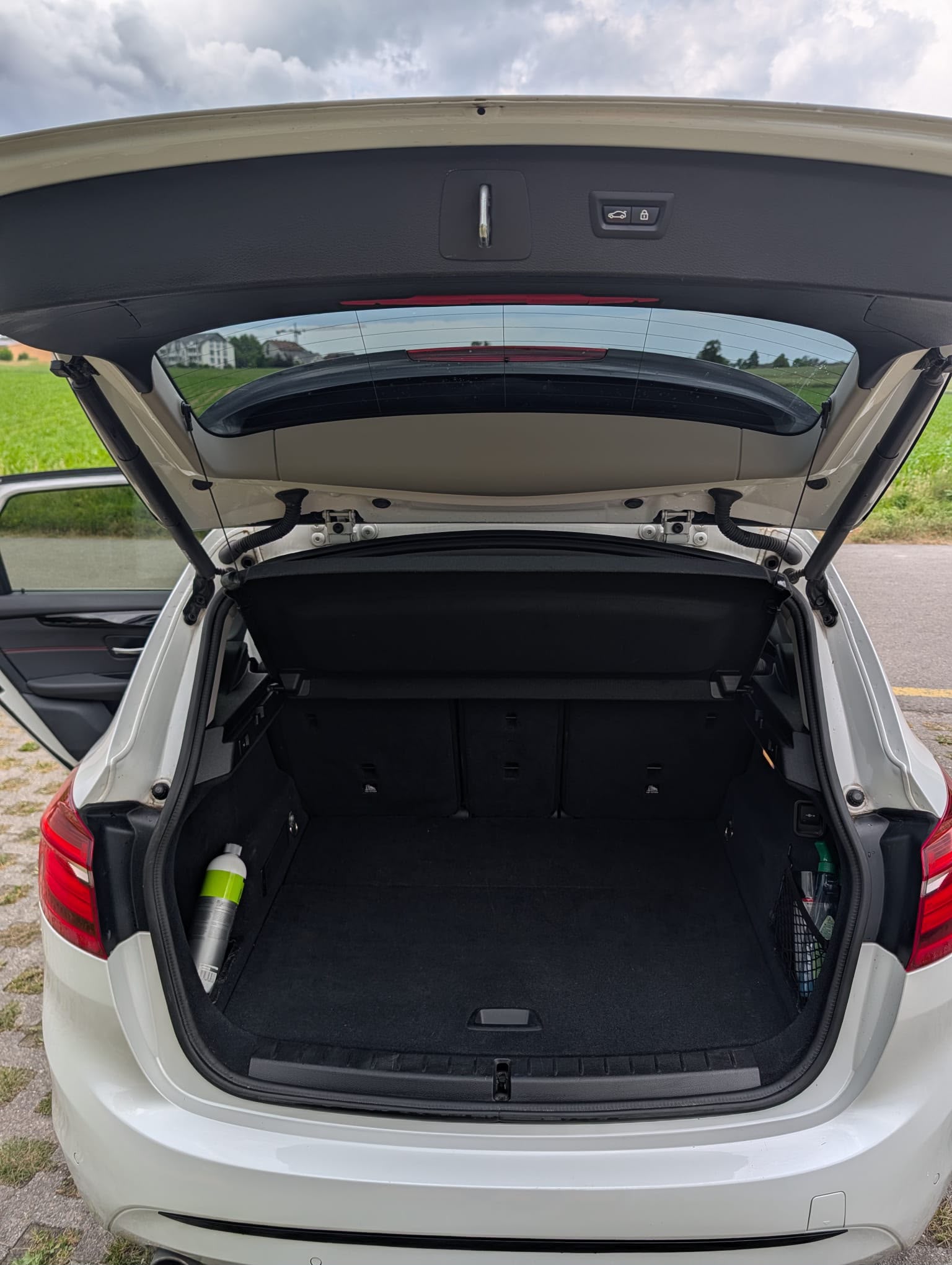BMW 220d xDrive SAG-image-4
