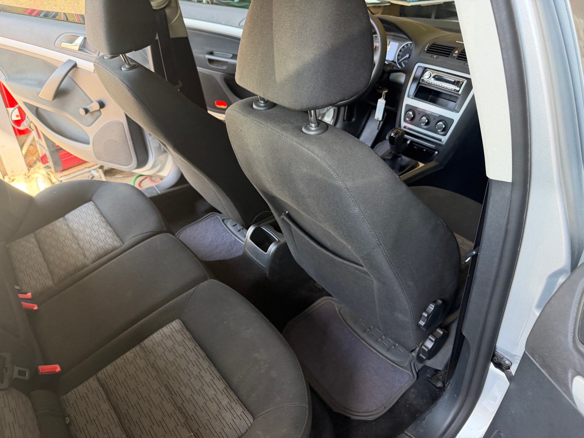 SKODA Octavia 1.9 TDI Elegance-image-10