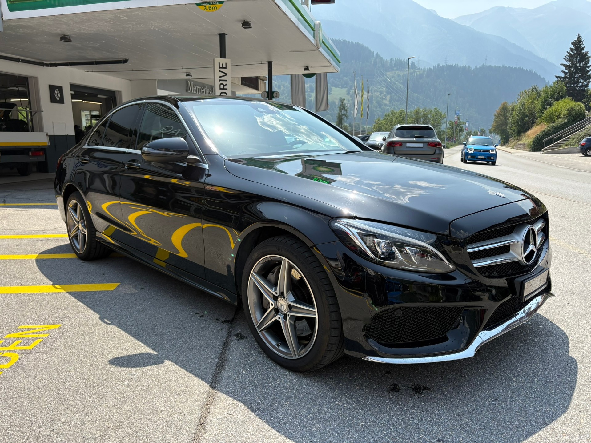 MERCEDES-BENZ C 400 AMG Line 4Matic-image-2