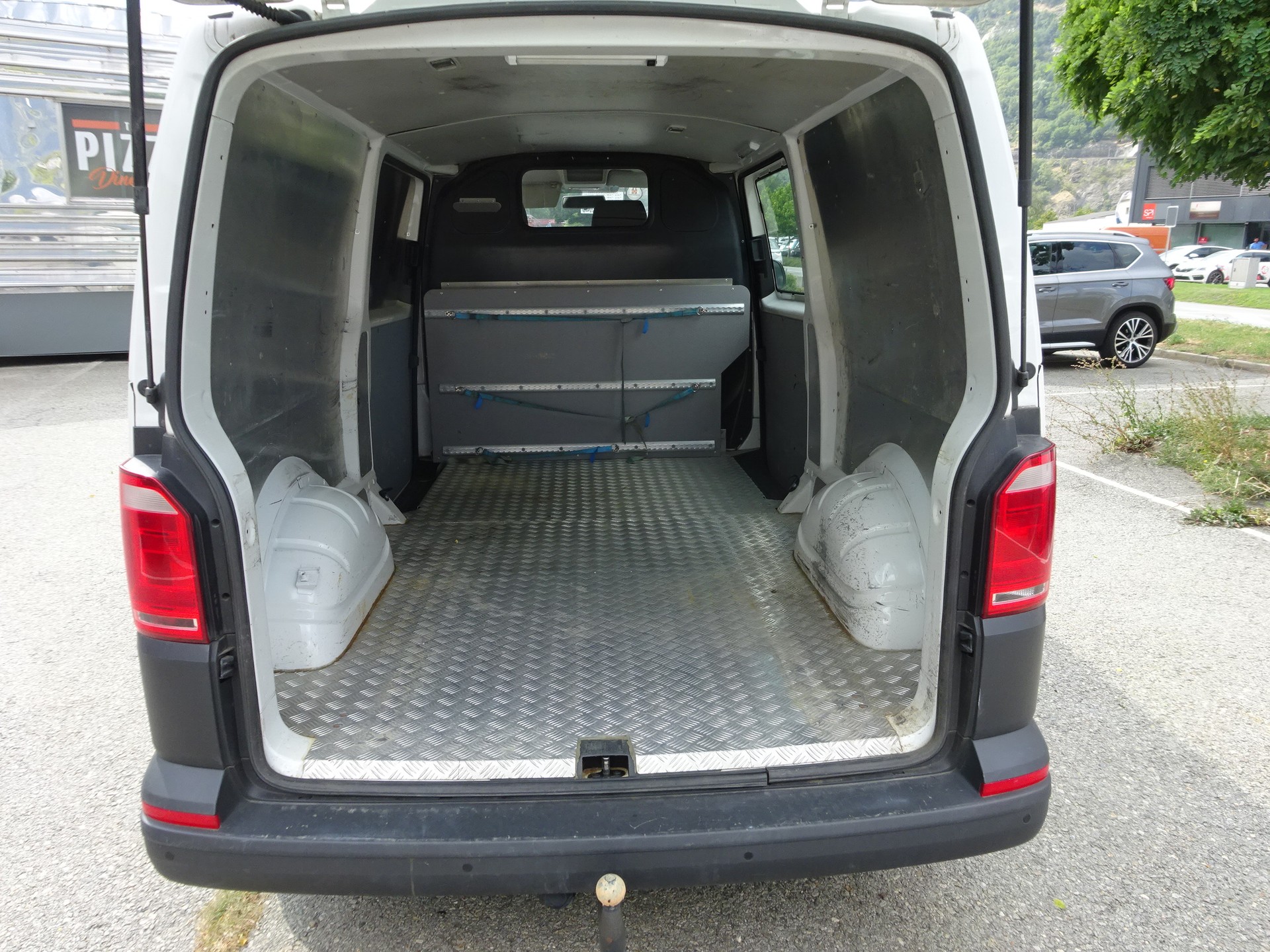 VW T6 2.0 TDI 4Motion-image-12