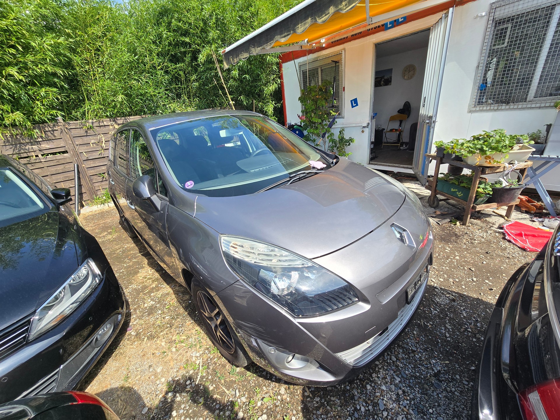 RENAULT Grand Scénic 1.4 16V Turbo Privilège-image-0