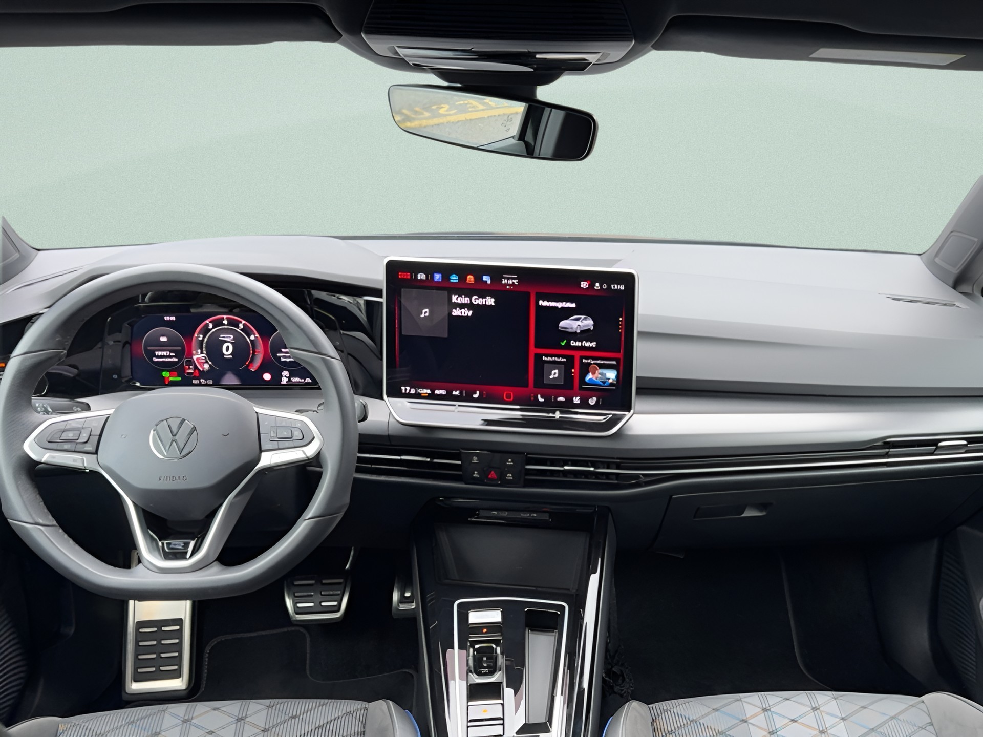 VW Golf 1.5 e TSI mHEV R-Line DSG-image-11