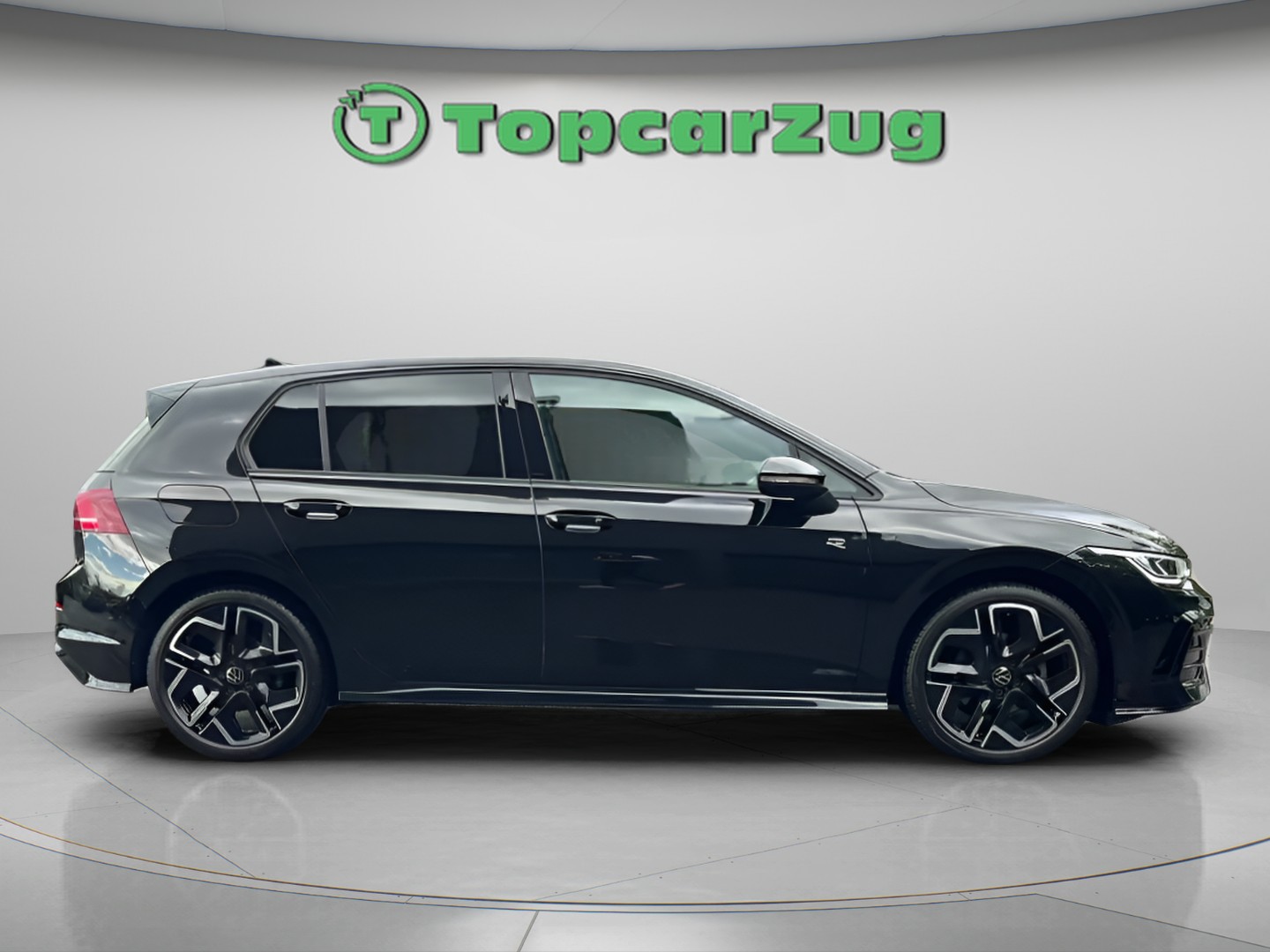 VW Golf 1.5 e TSI mHEV R-Line DSG-image-4