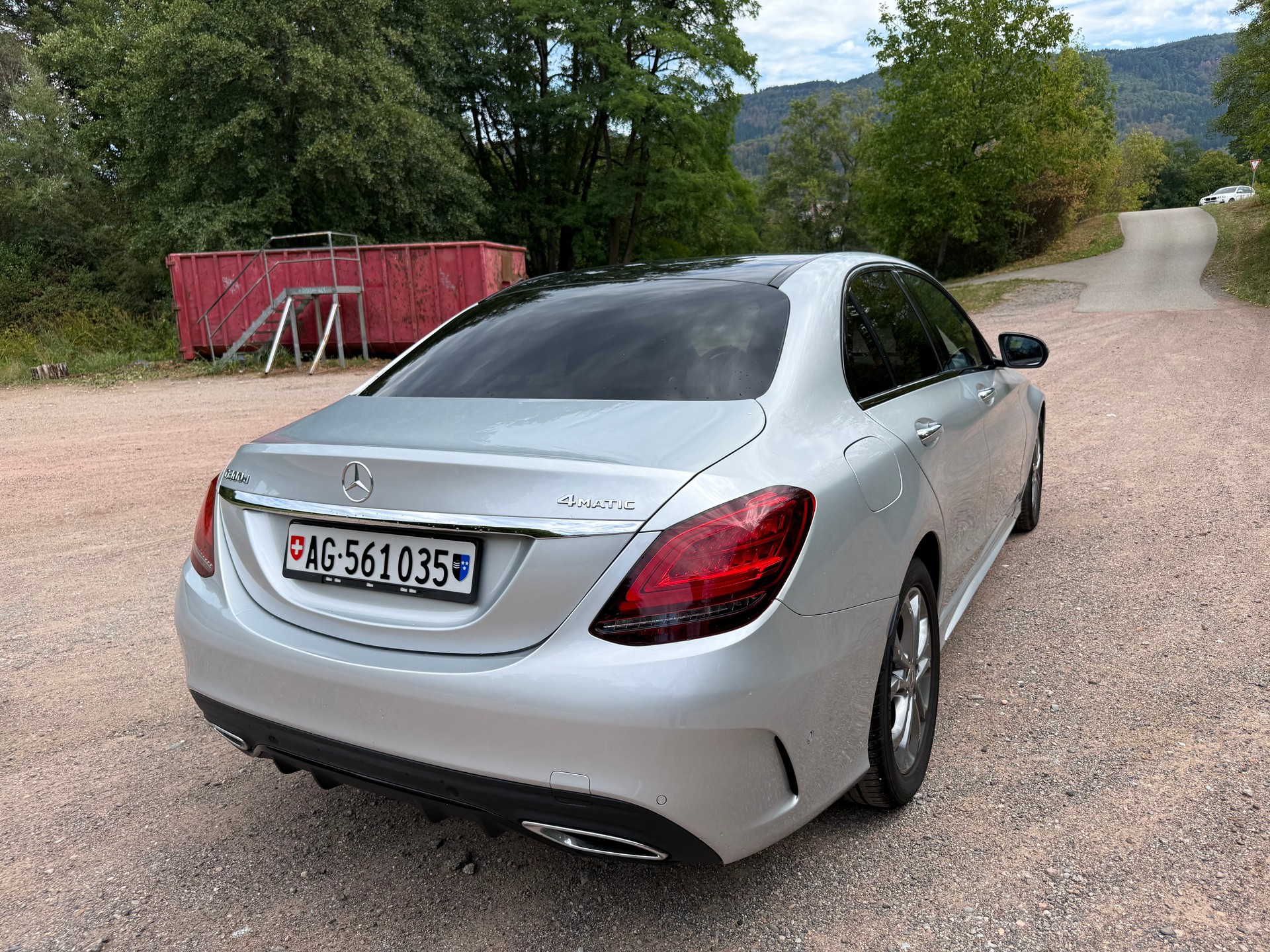 MERCEDES-BENZ C 300 d AMG Line 4matic-image-3