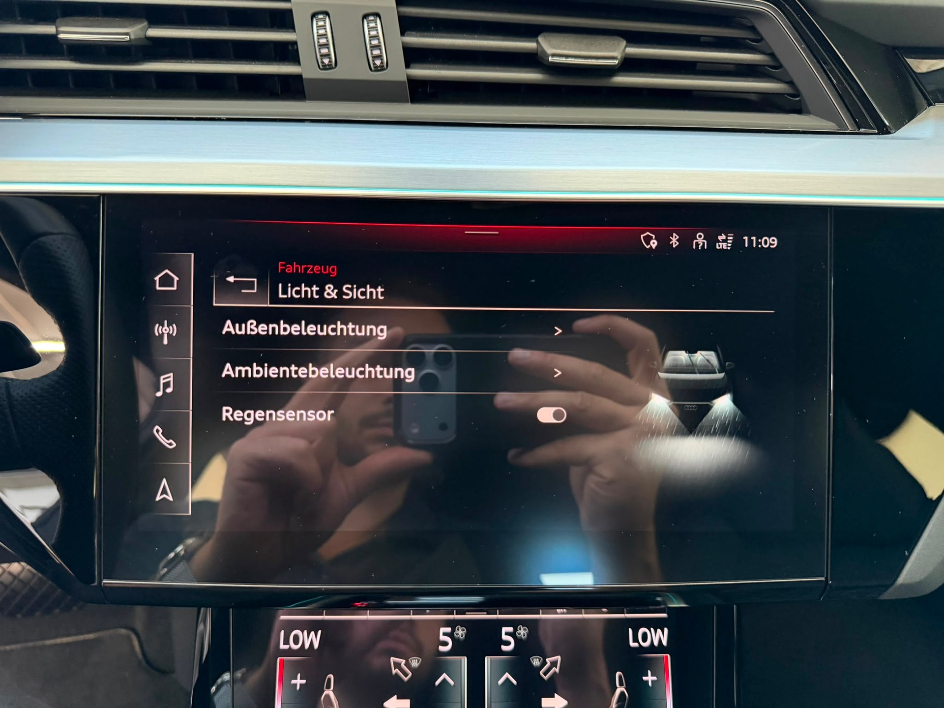 AUDI e-tron 55 Sportback S Line Black Edition quattro-image-20