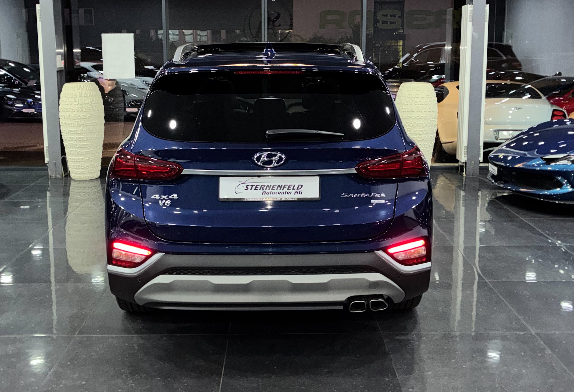 HYUNDAI Santa Fe 2.2 CRDI Vertex 4WD Automatic-image-4