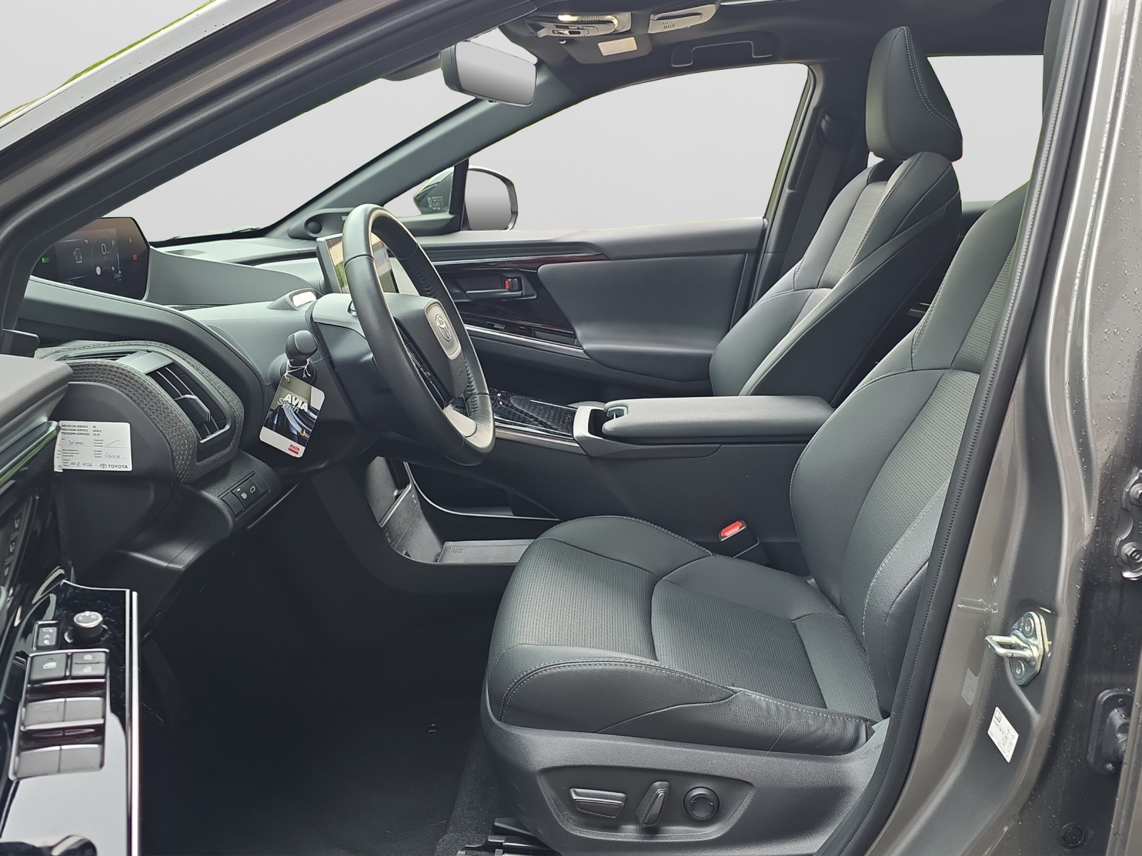 TOYOTA bZ4X Premium AWD-image-8