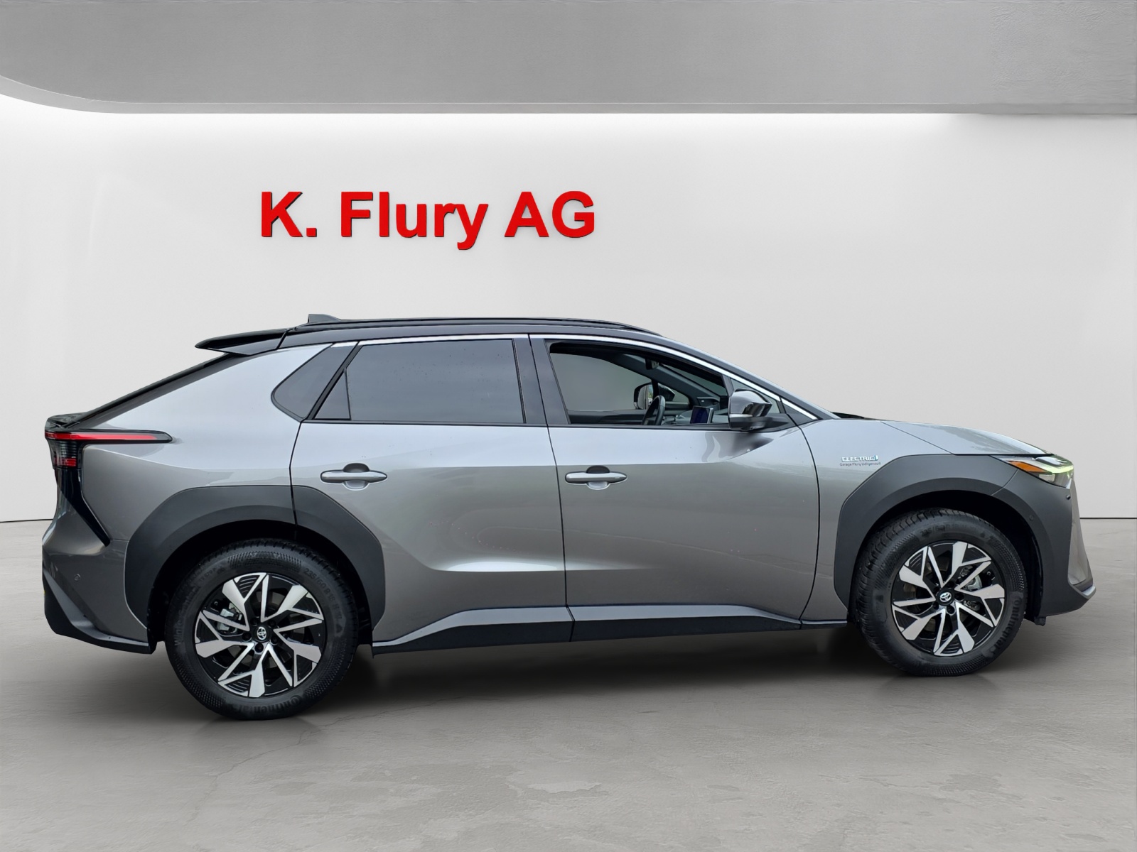 TOYOTA bZ4X Premium AWD-image-5
