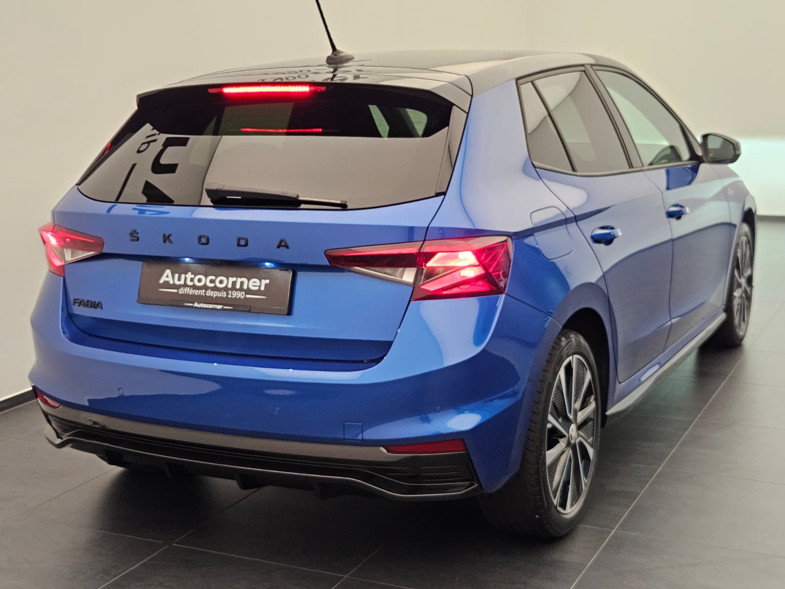 SKODA Fabia 1.0 TSI Monte Carlo-image-6