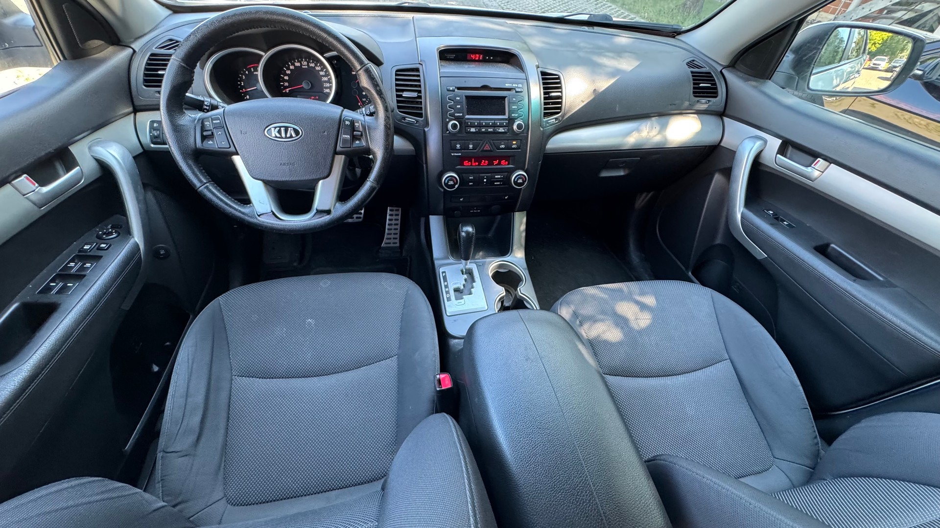 KIA Sorento 2.2 CRDI Style Automatic-image-7