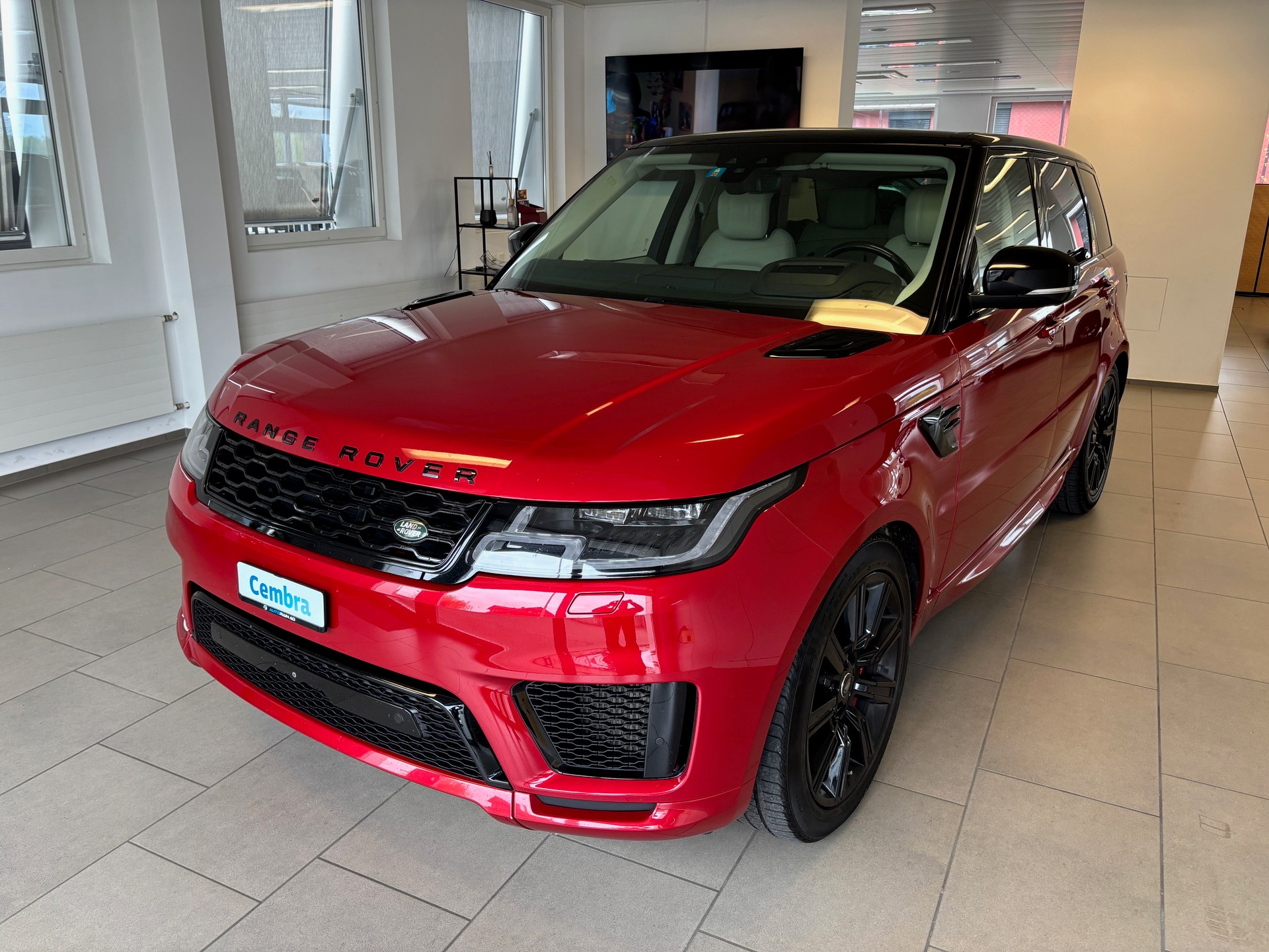 LAND ROVER Range Rover Sport 4.4 SDV8 Autobiography Automatic-image-0