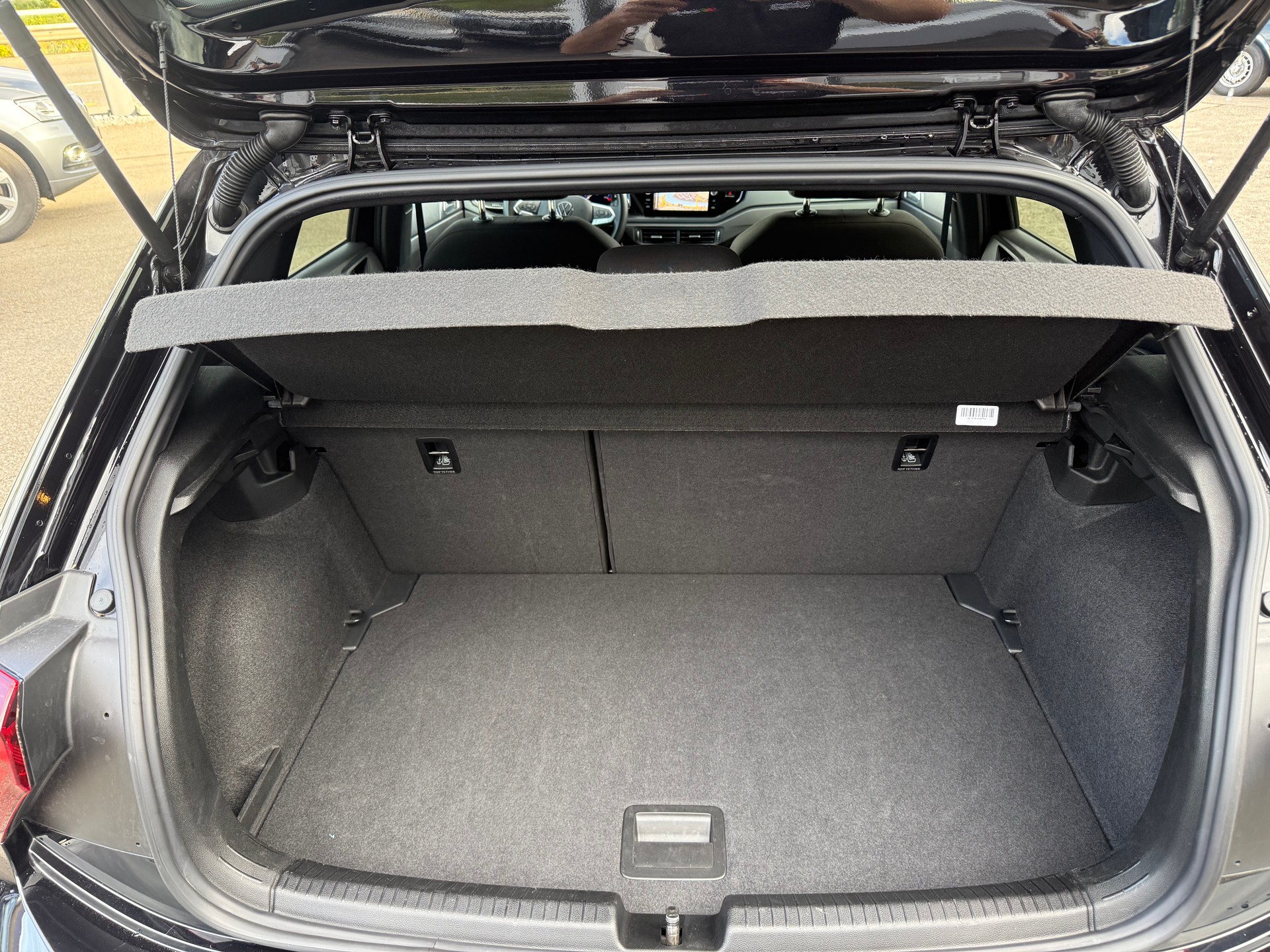 VW Polo 1.0 TSI R-Line DSG-image-10