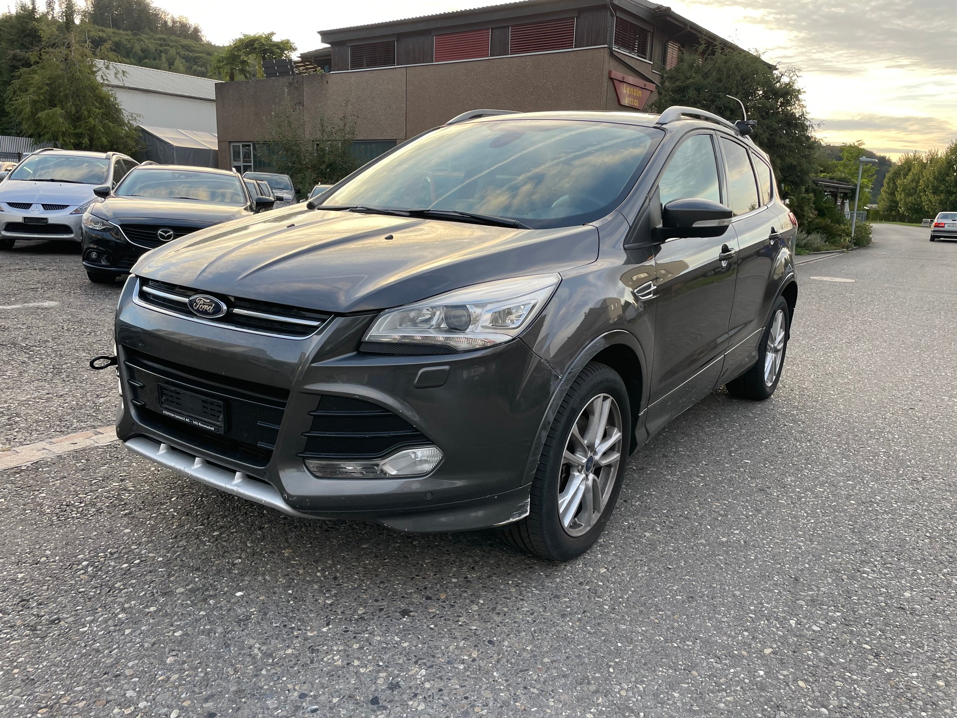 FORD Kuga 2.0 TDCi Titanium 4WD PowerShift-image-2