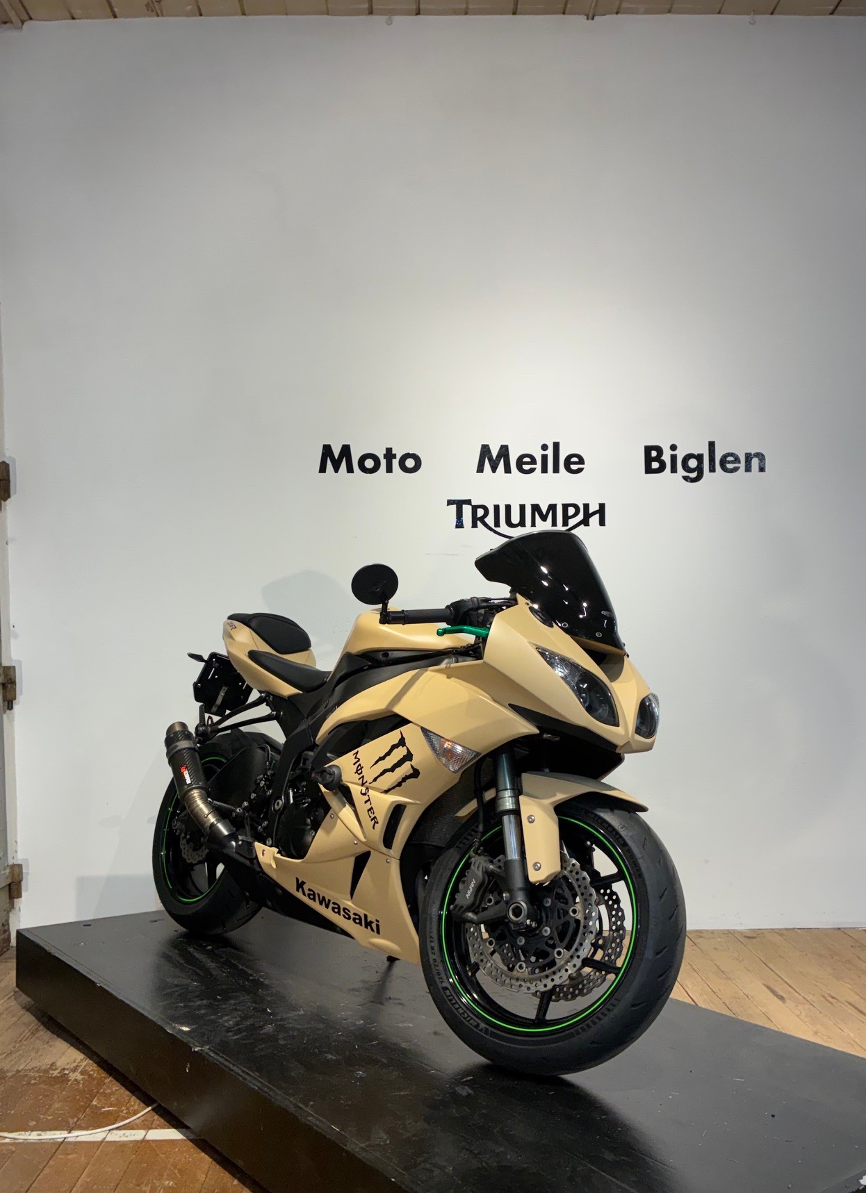 KAWASAKI Ninja ZX-6R