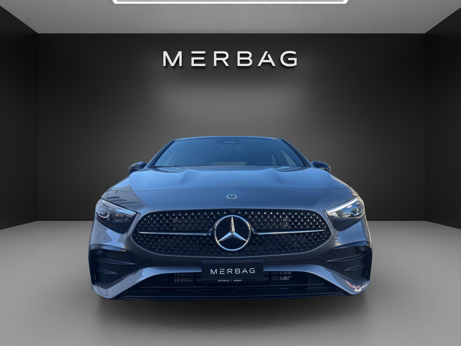 MERCEDES-BENZ A 220 4Matic 8G-DCT-image-1