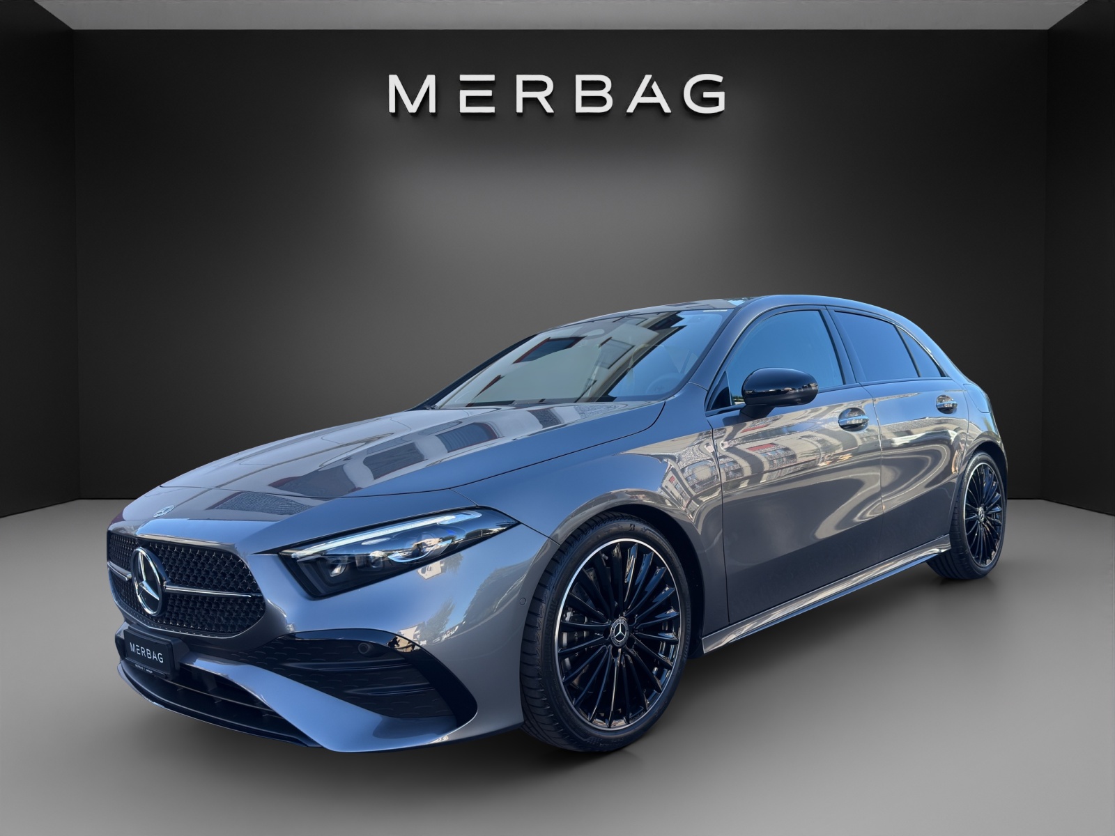 MERCEDES-BENZ A 220 4Matic 8G-DCT-image-2