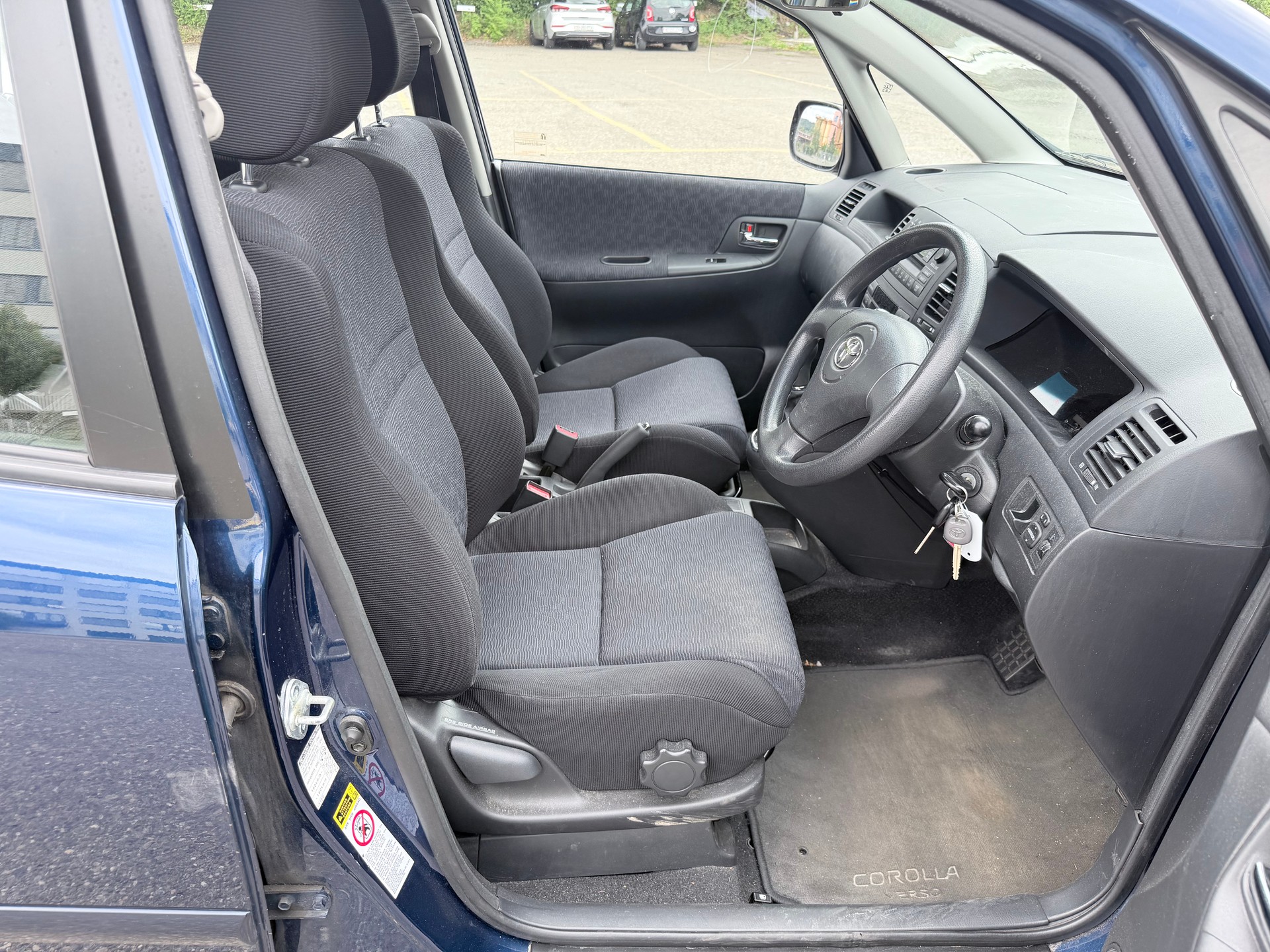 TOYOTA Corolla Verso 1.8 Linea Terra-image-7