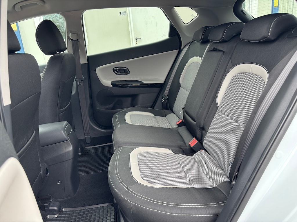 KIA Cee'd 1.6 GDi Style DCT-image-12