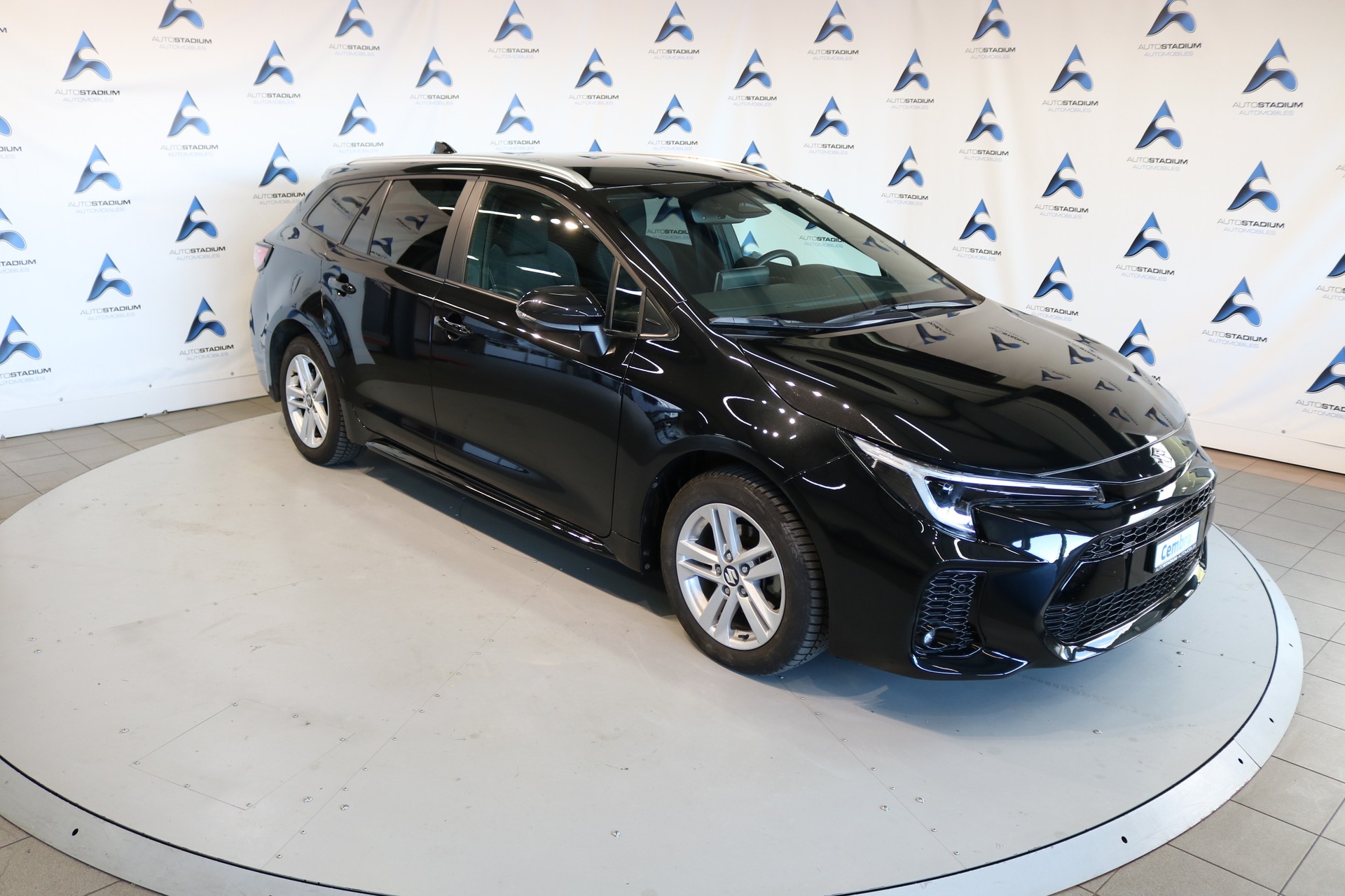 SUZUKI SWACE 1.8 Hybrid Compact Top Automatique-image-5