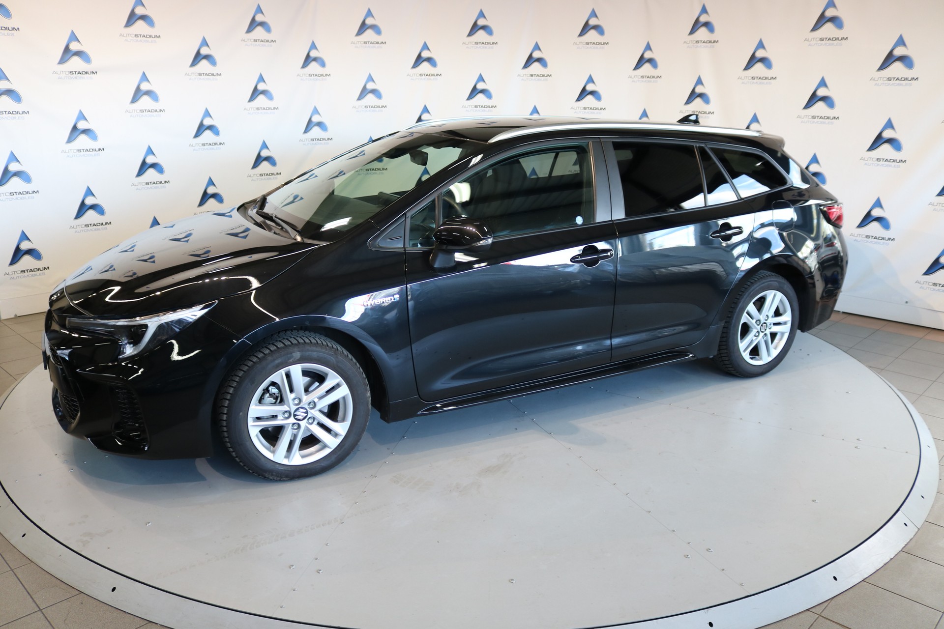 SUZUKI SWACE 1.8 Hybrid Compact Top Automatique-image-13