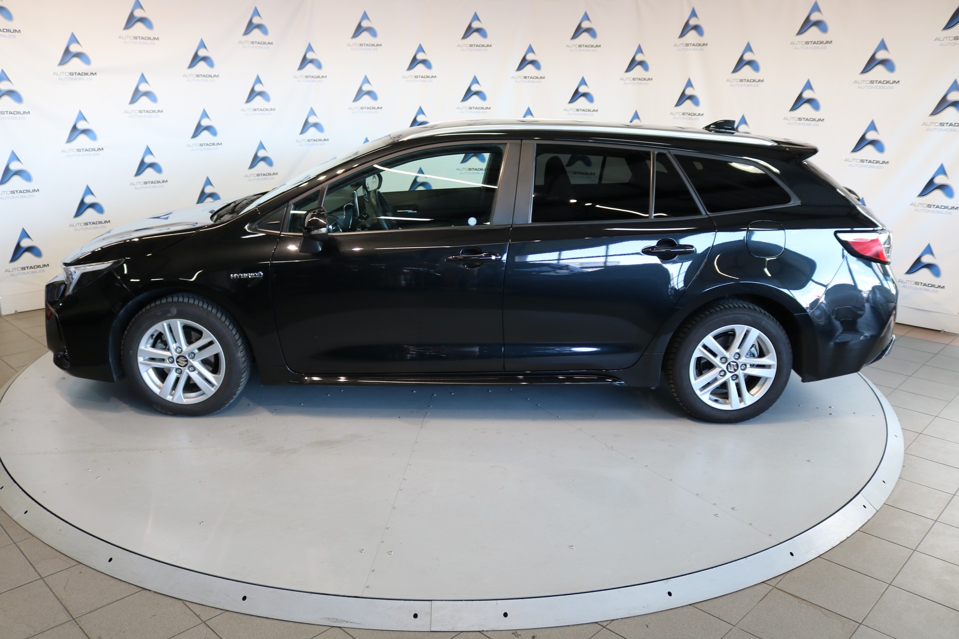SUZUKI SWACE 1.8 Hybrid Compact Top Automatique-image-15