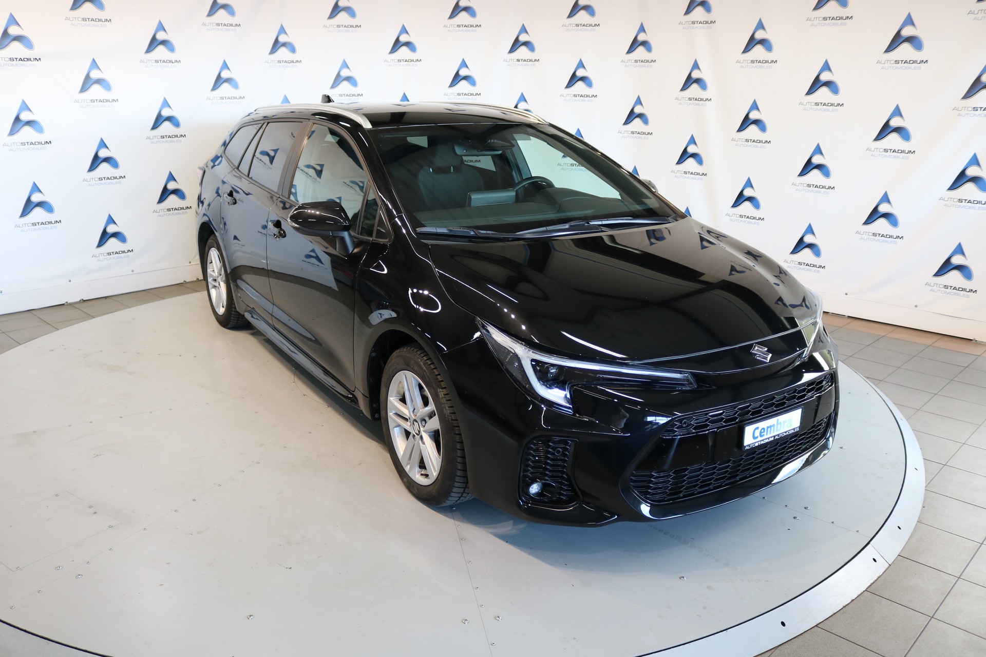 SUZUKI SWACE 1.8 Hybrid Compact Top Automatique-image-6
