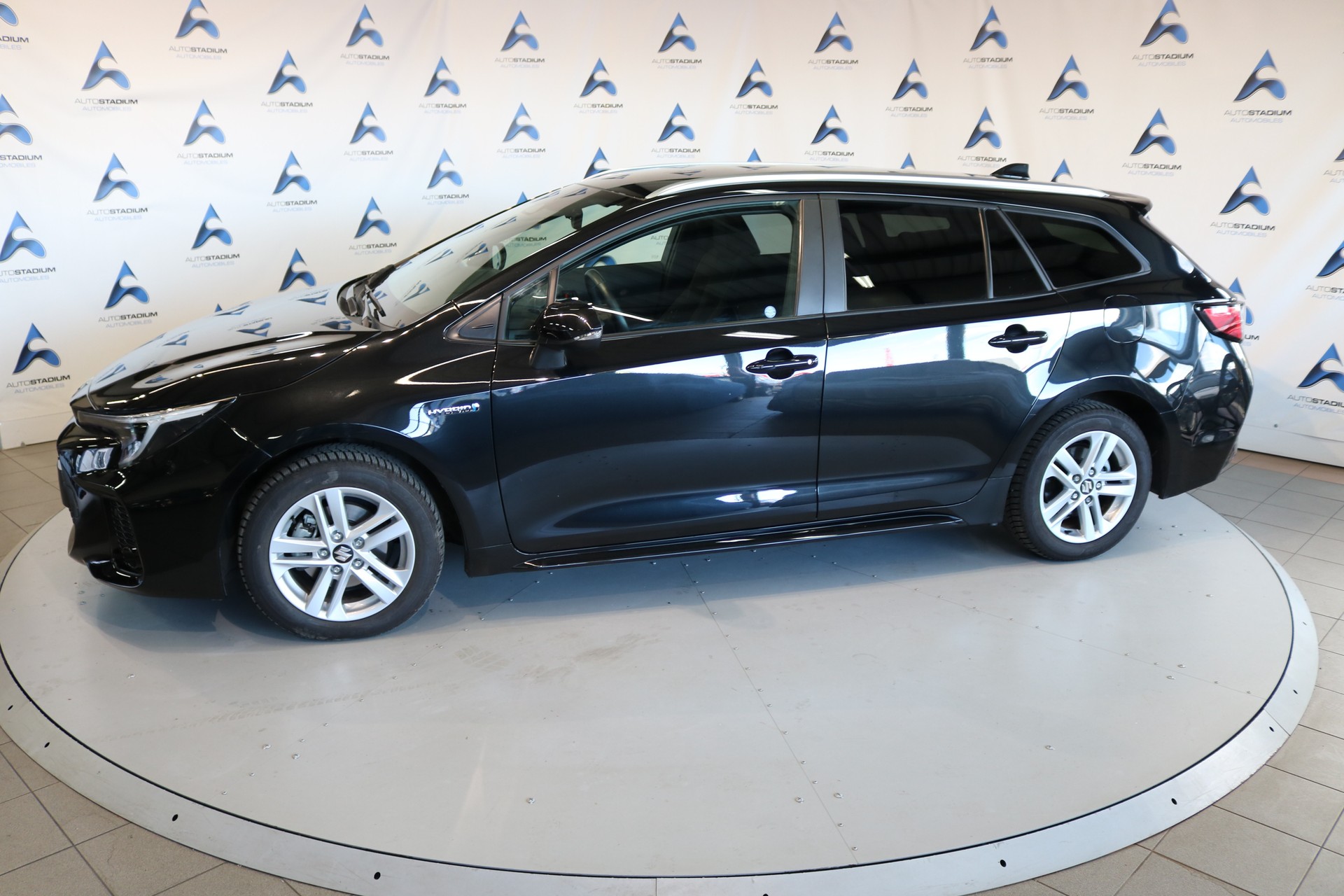 SUZUKI SWACE 1.8 Hybrid Compact Top Automatique-image-14