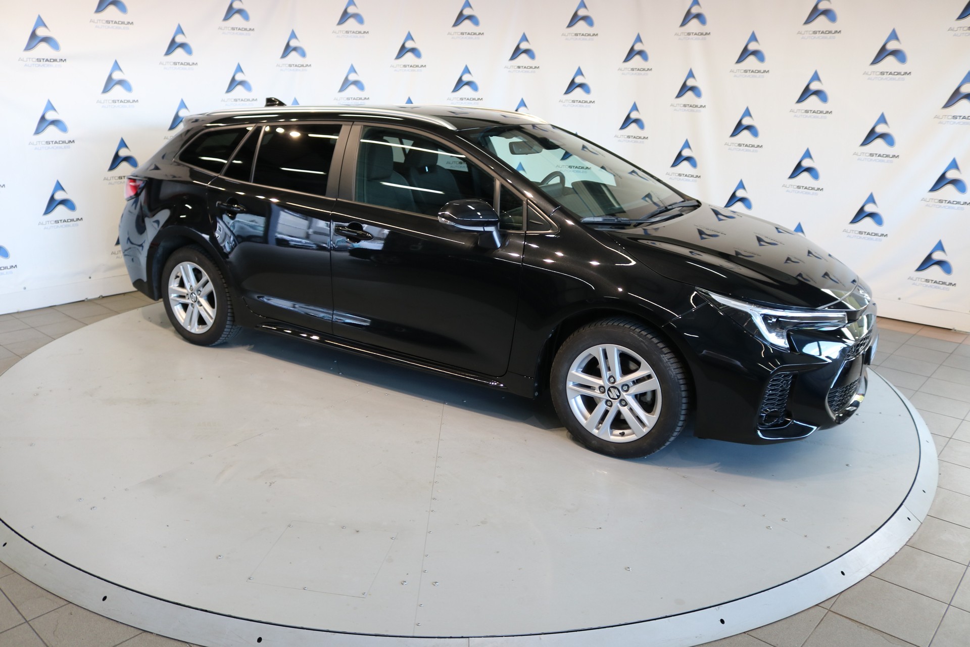 SUZUKI SWACE 1.8 Hybrid Compact Top Automatique-image-28