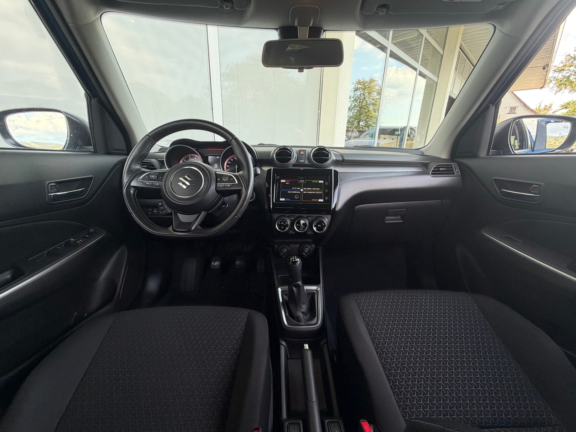 SUZUKI Swift 1.2 Compact Top Hybrid-image-5