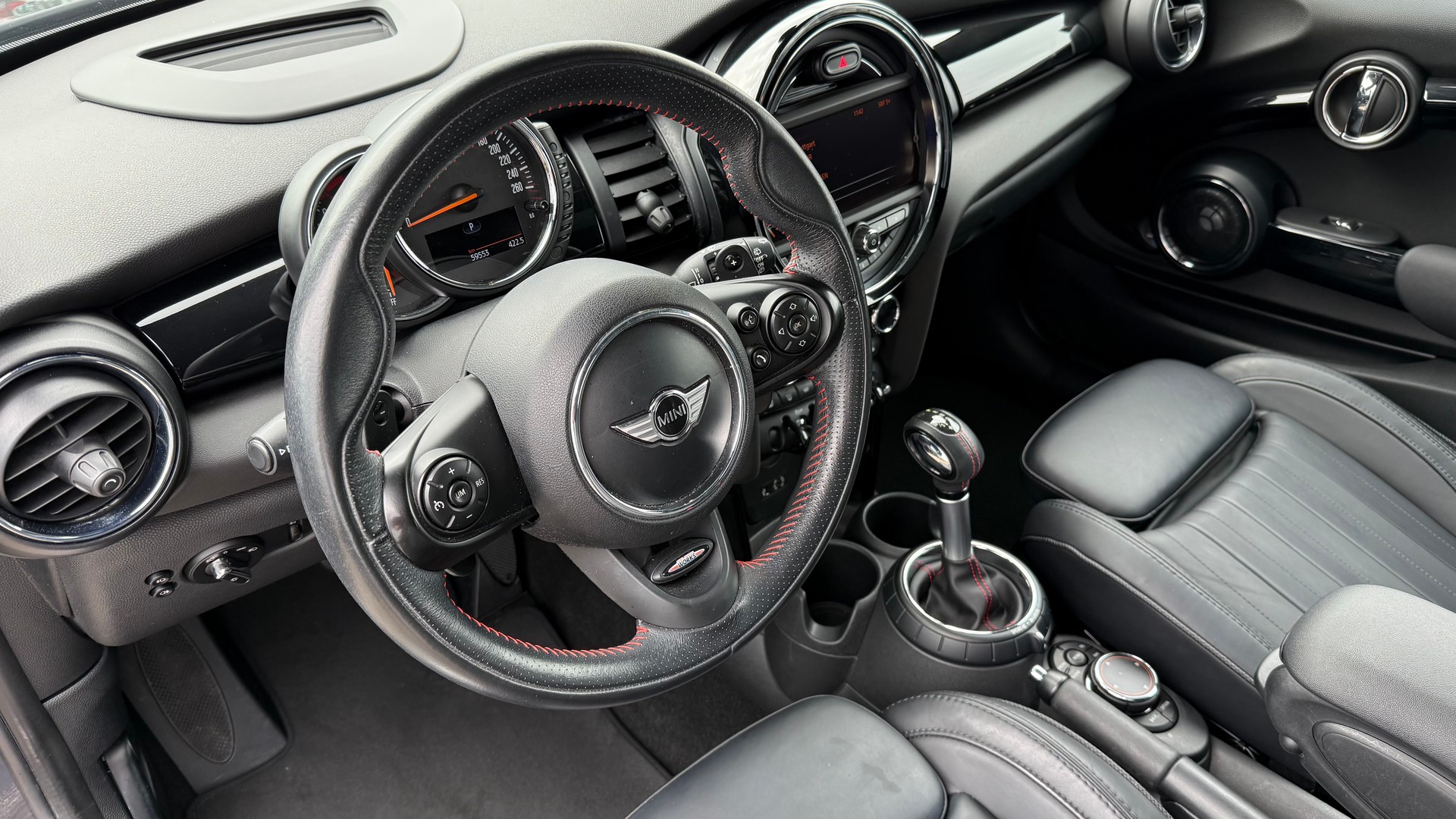 MINI Cooper S Steptronic-image-2