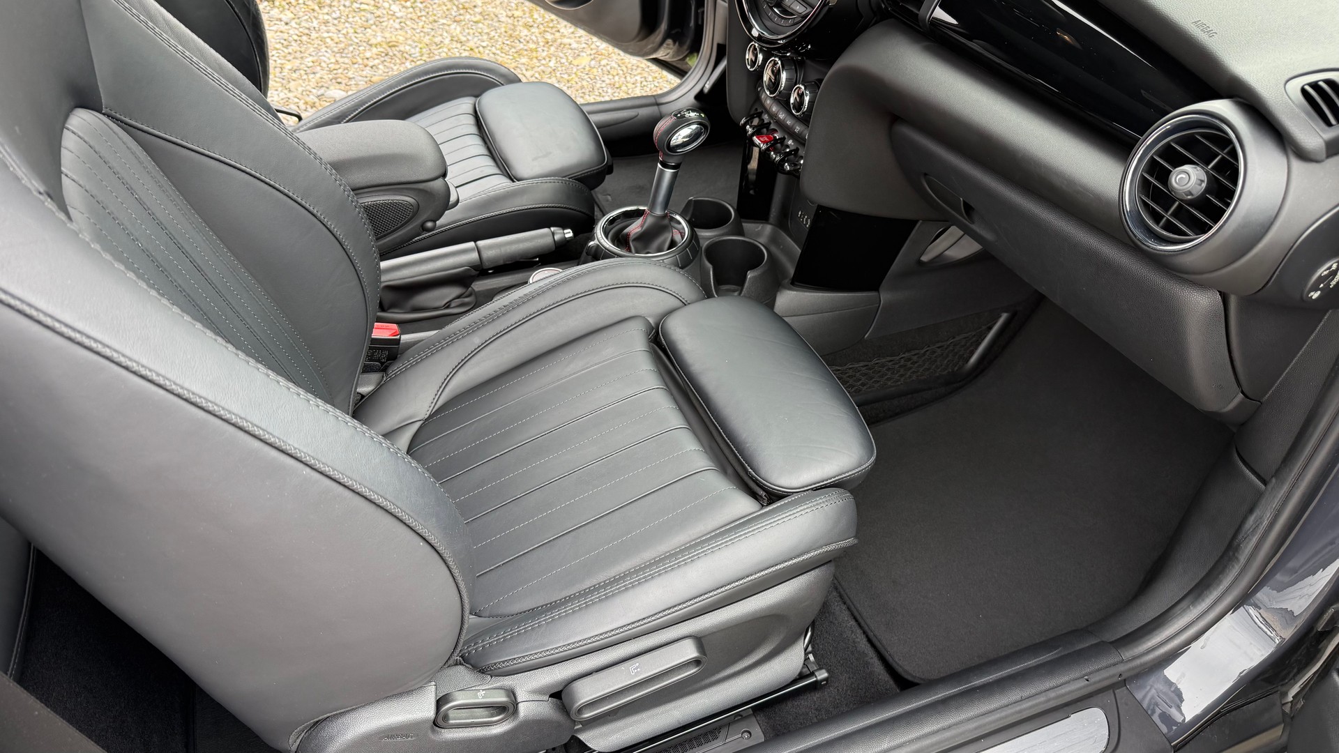 MINI Cooper S Steptronic-image-6