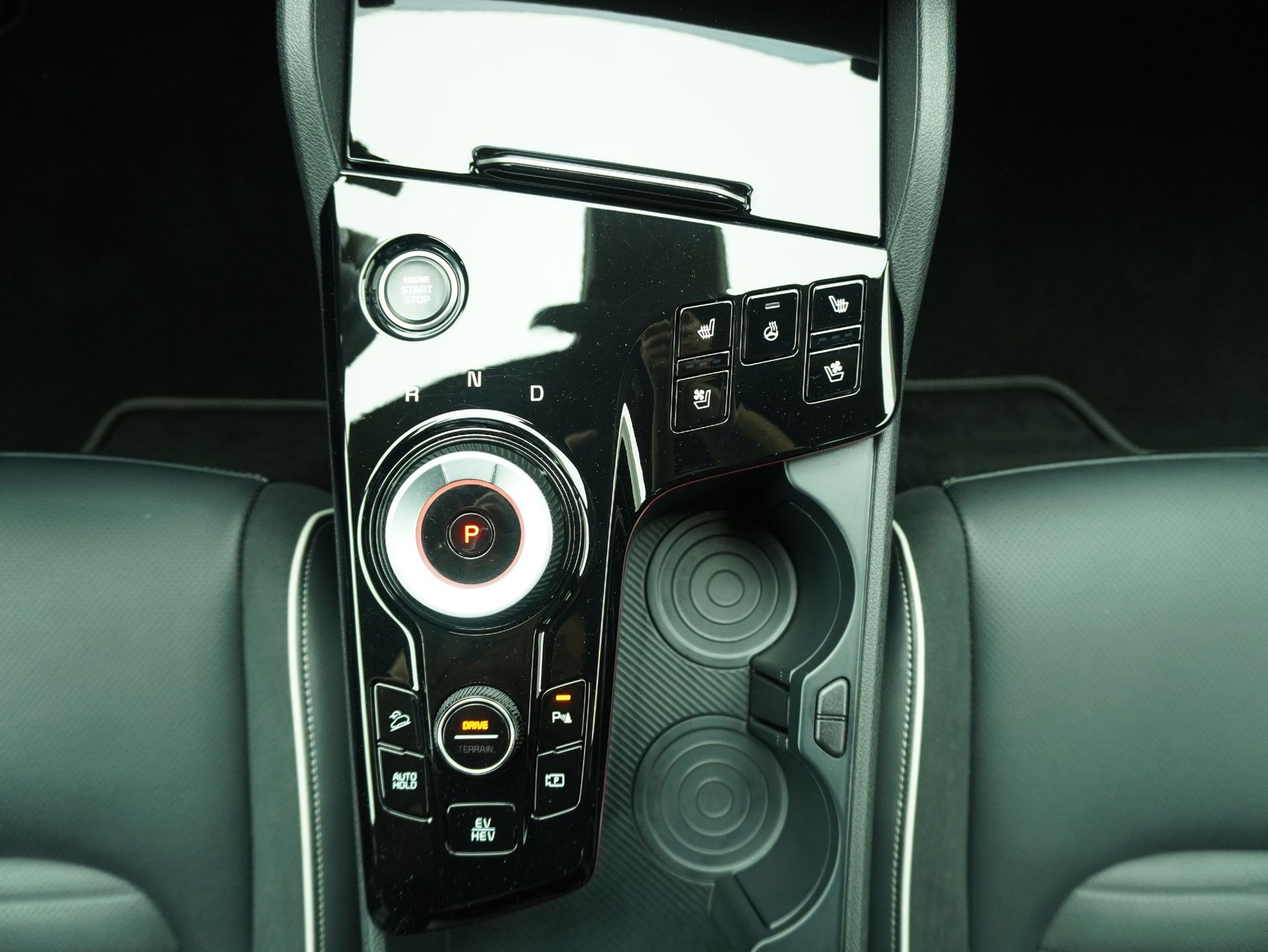 KIA Sportage 1.6 T-GDi PHEV GT-Line 4x4-image-15