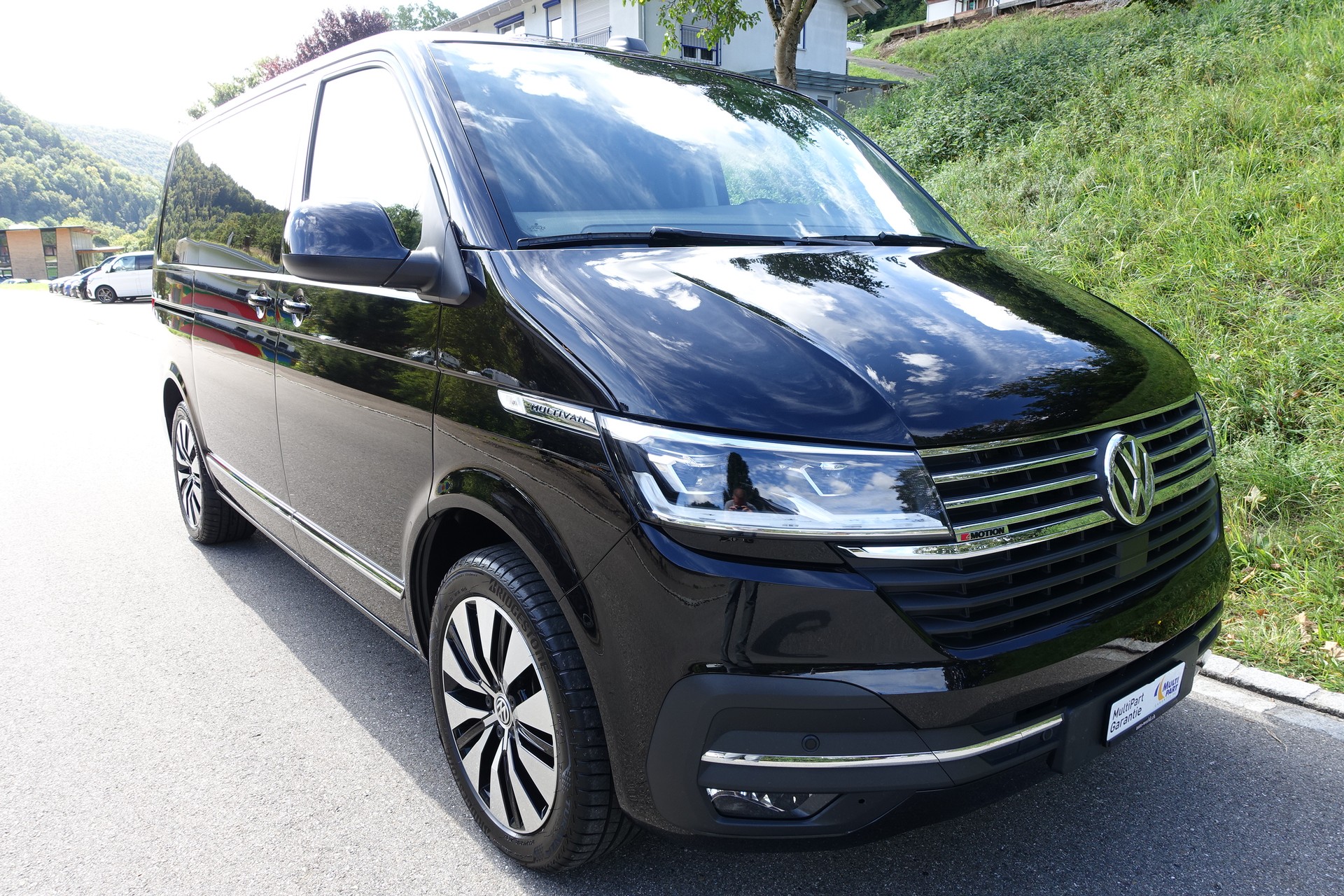 VW T6.1 Multivan 2.0 Bi-TDI Highline 4Motion DSG-image-13