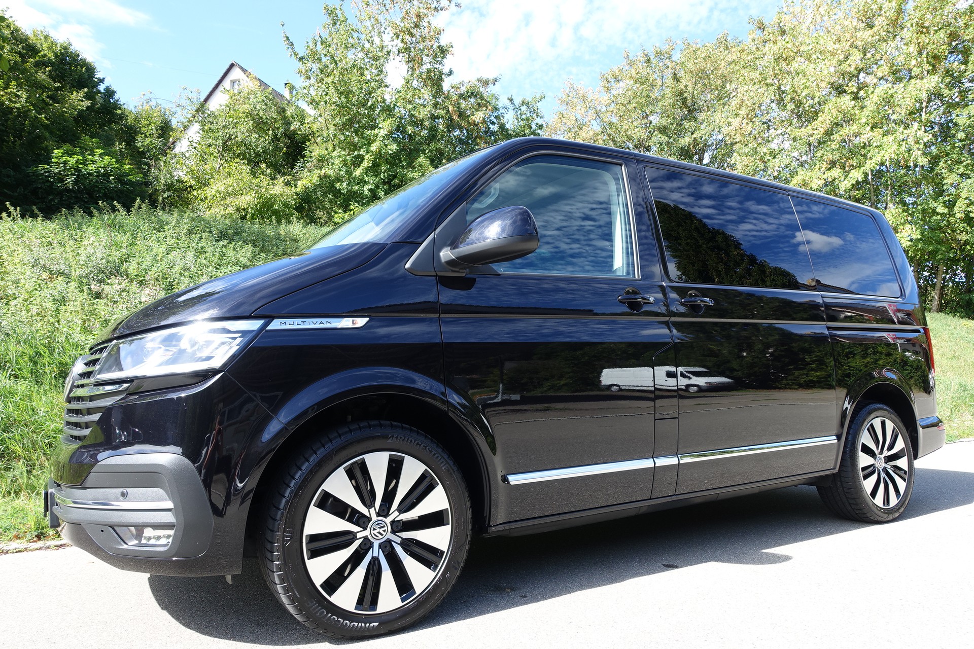 VW T6.1 Multivan 2.0 Bi-TDI Highline 4Motion DSG-image-1