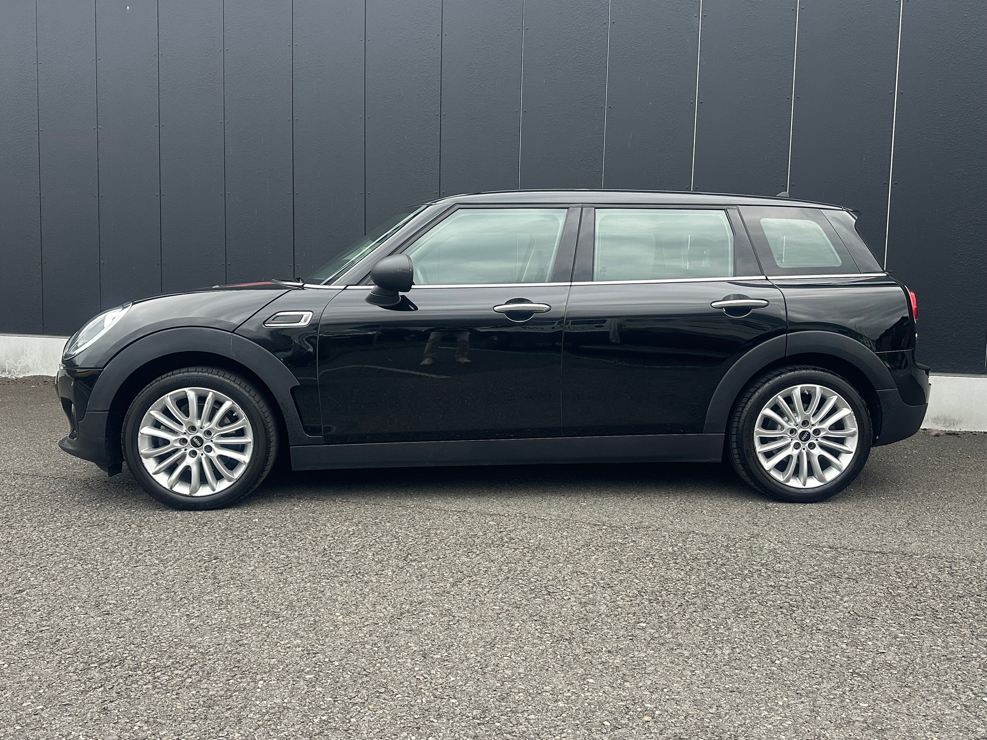 MINI Clubman Cooper Steptronic-image-2