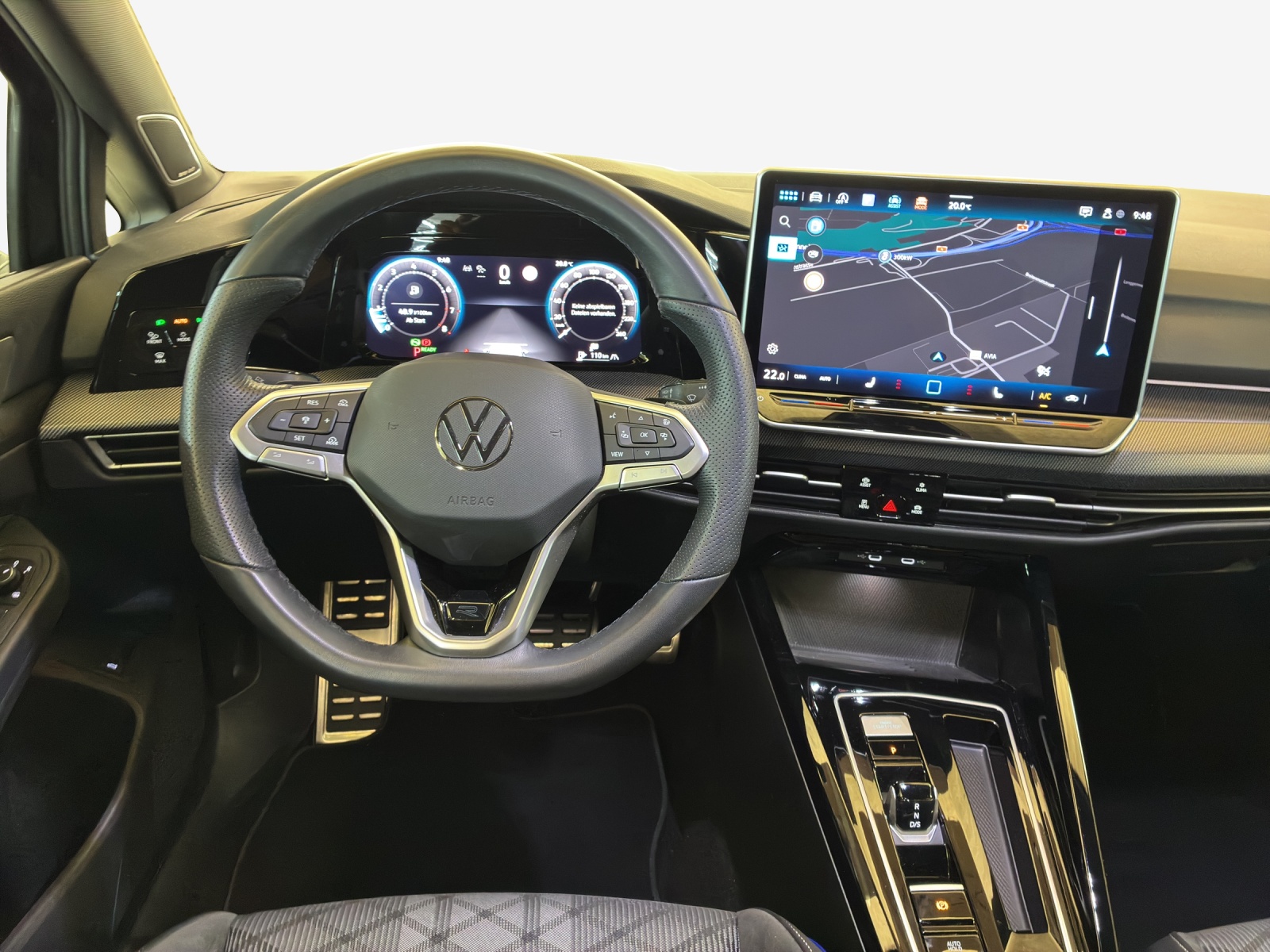 VW Golf Variant 1.5 eTSI mHEV R-Line DSG-image-8