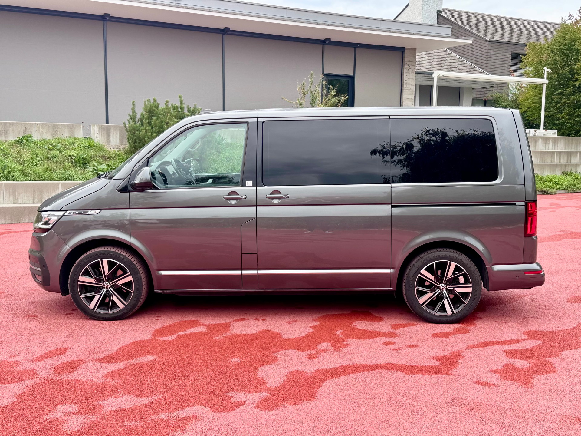 VW T6.1 Multivan 2.0 Bi-TDI Highline 4Motion DSG-image-7