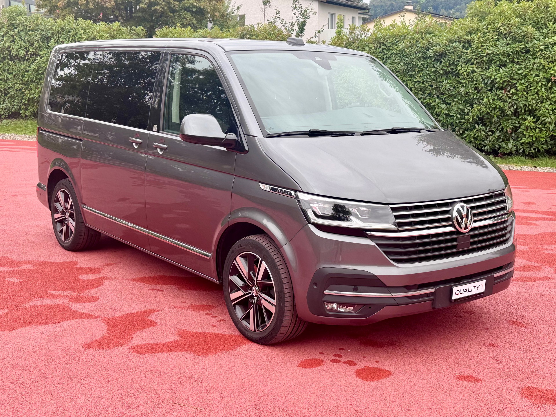 VW T6.1 Multivan 2.0 Bi-TDI Highline 4Motion DSG-image-2