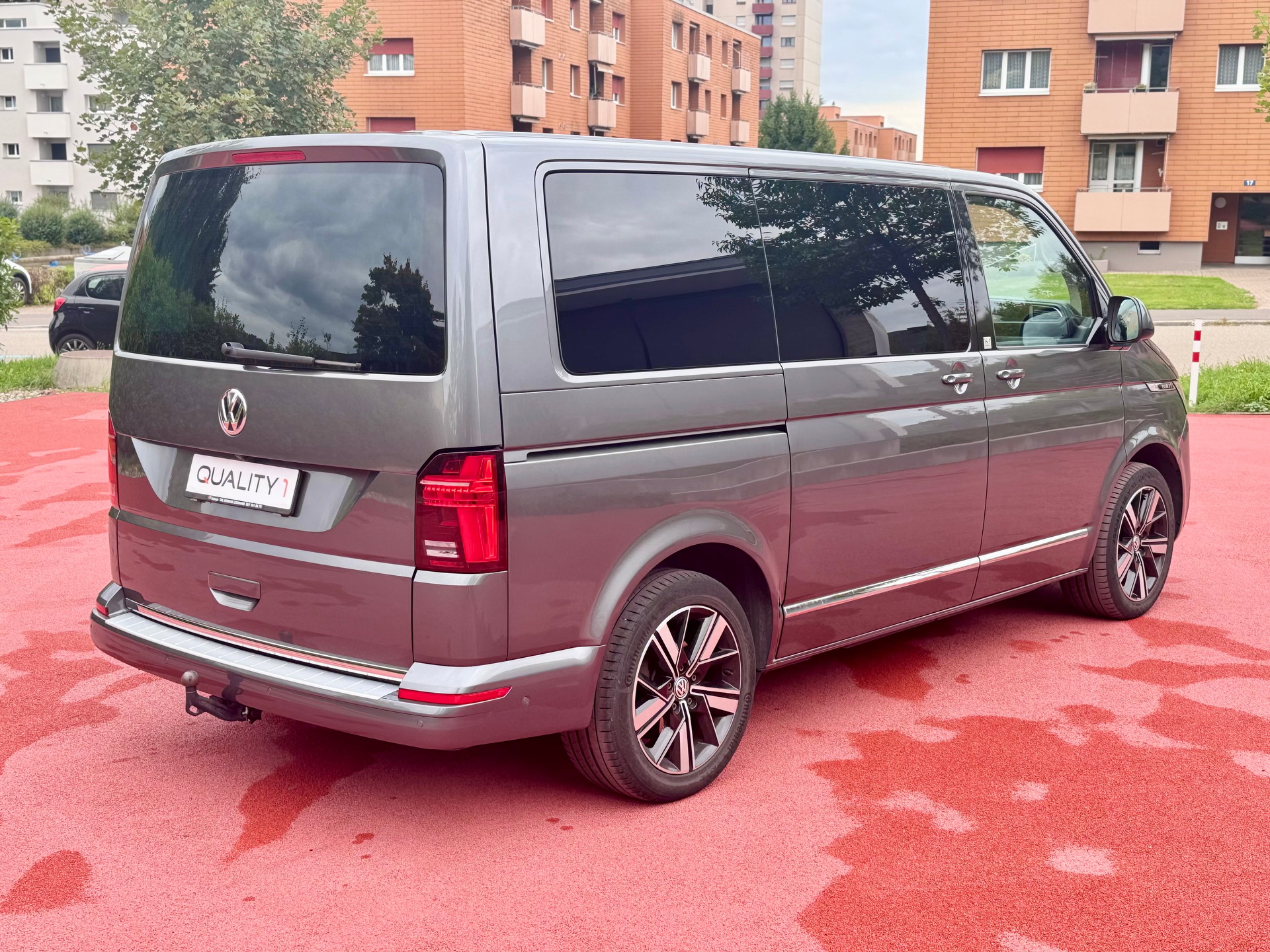 VW T6.1 Multivan 2.0 Bi-TDI Highline 4Motion DSG-image-4