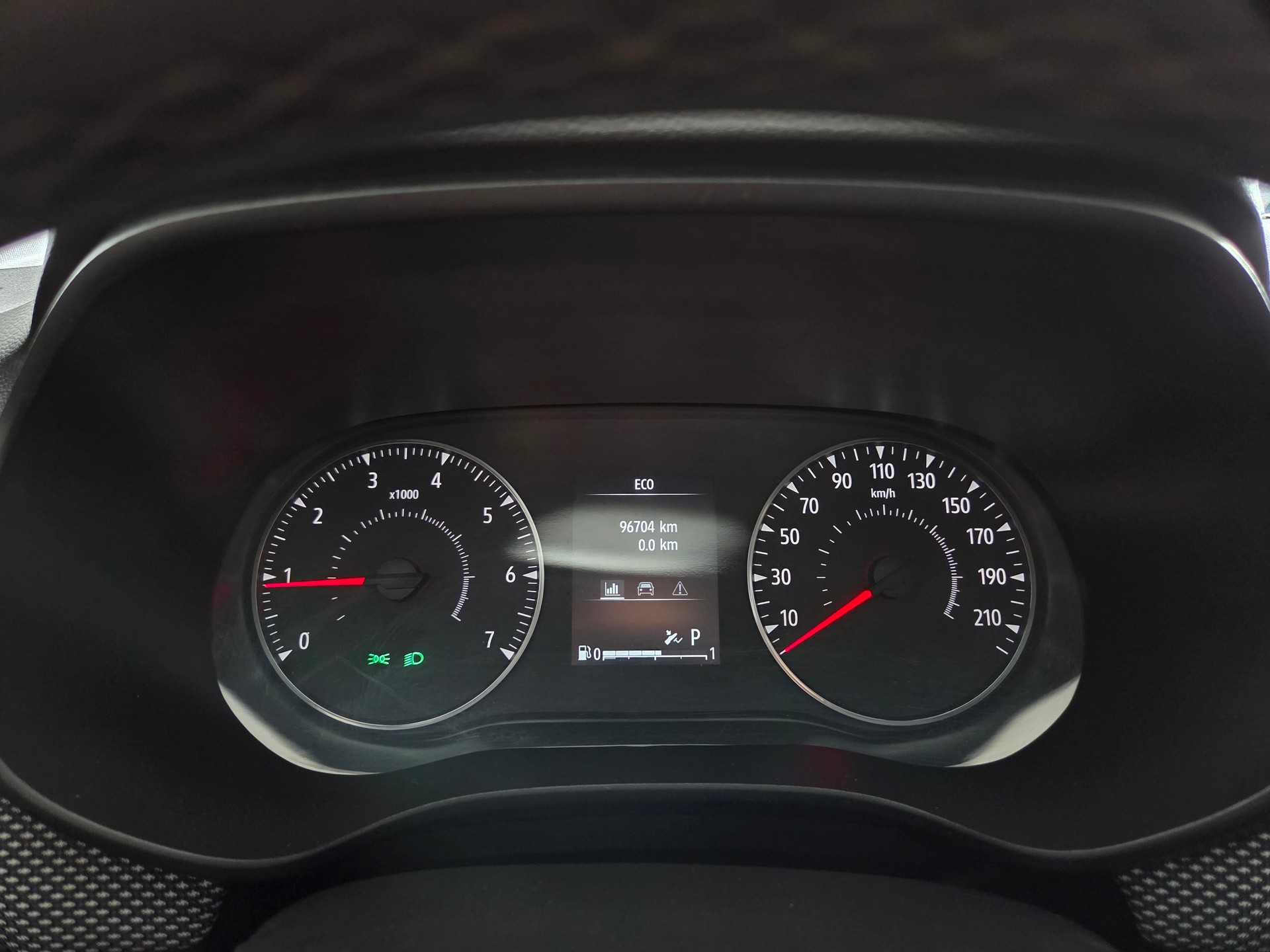 DACIA Sandero Stepway TCe 90 Comfort CVT-image-19