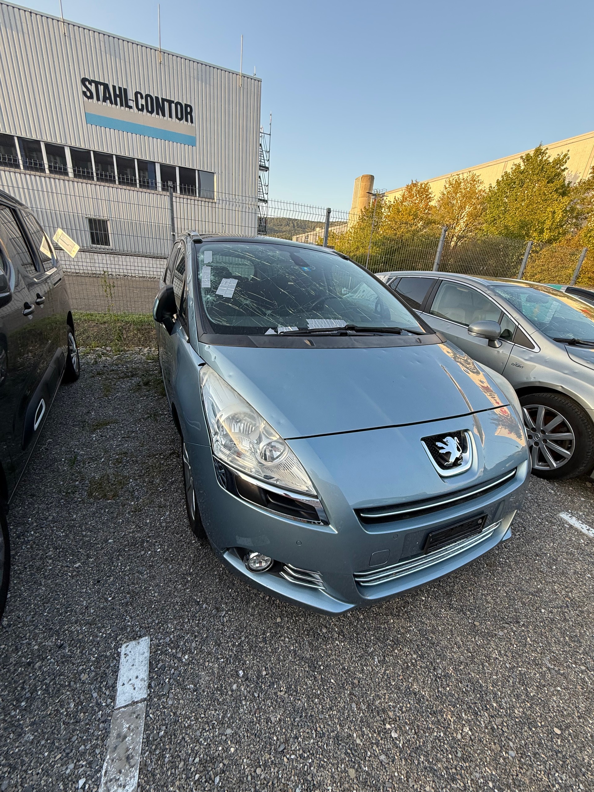 PEUGEOT 5008 1.6 16V T Sport Pack-image-0