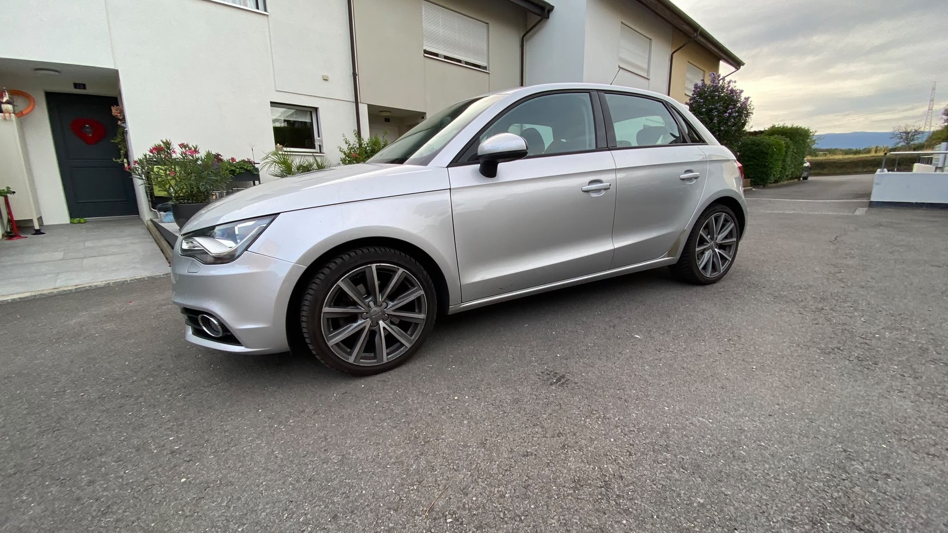 AUDI 1.4 TFSI COD Ambition S-Tronic-image-3