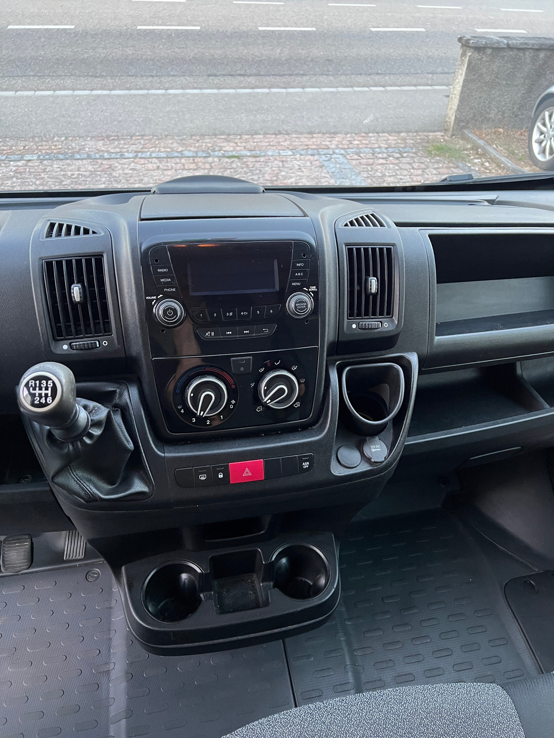 FIAT Ducato 35 tv 2.3 MJ-image-10