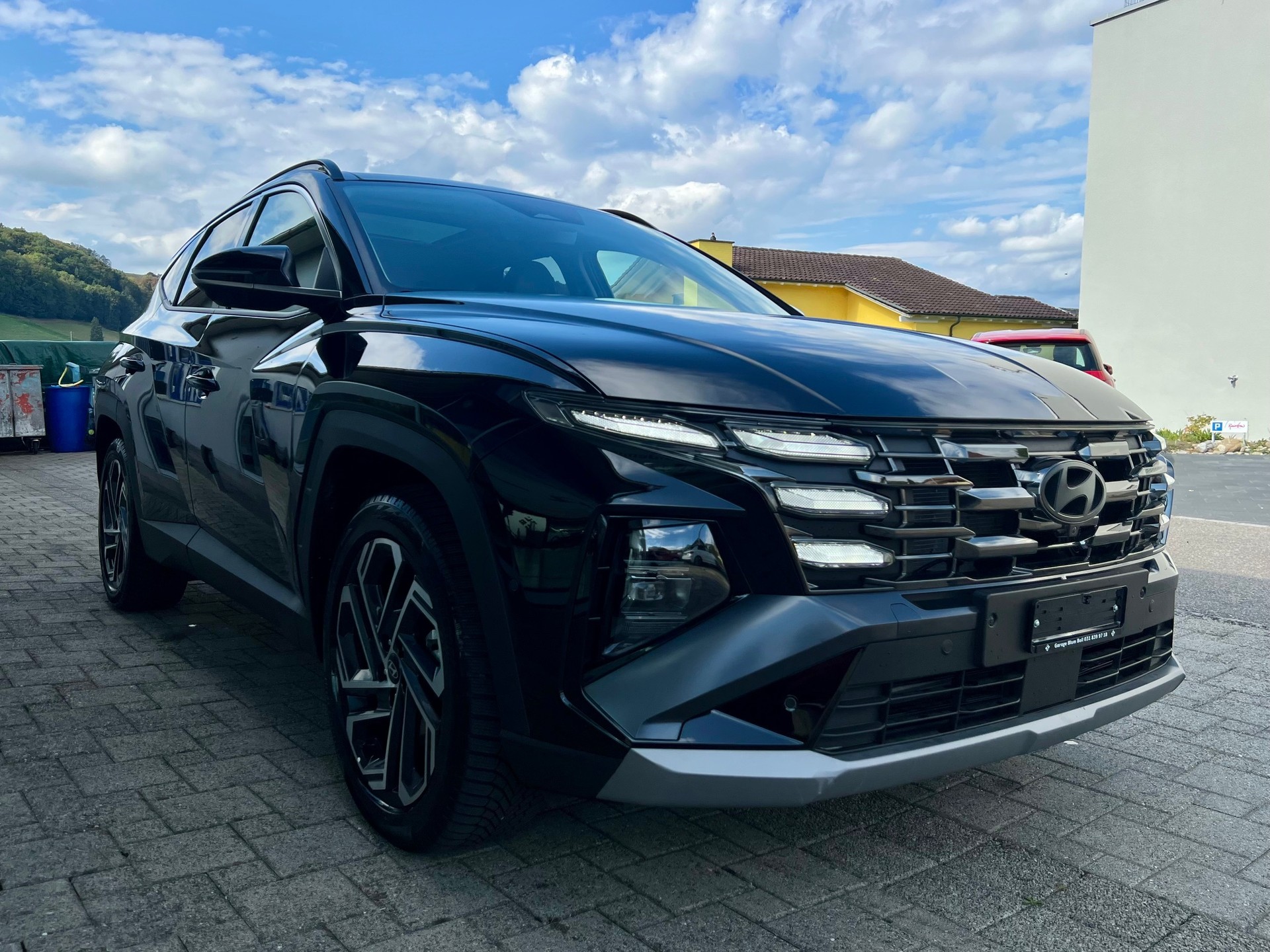 HYUNDAI Tucson 1.6 TGDI PHEV Vertex Swiss Edition 4WD-image-9