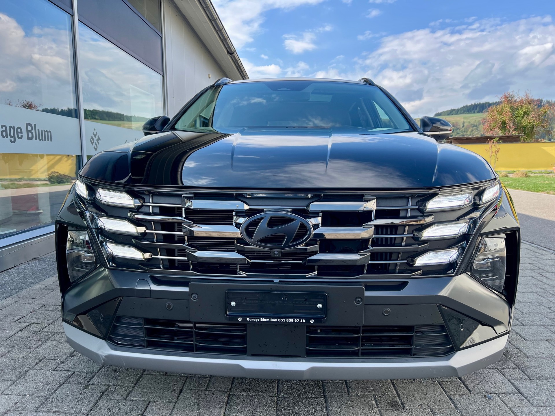 HYUNDAI Tucson 1.6 TGDI PHEV Vertex Swiss Edition 4WD-image-3