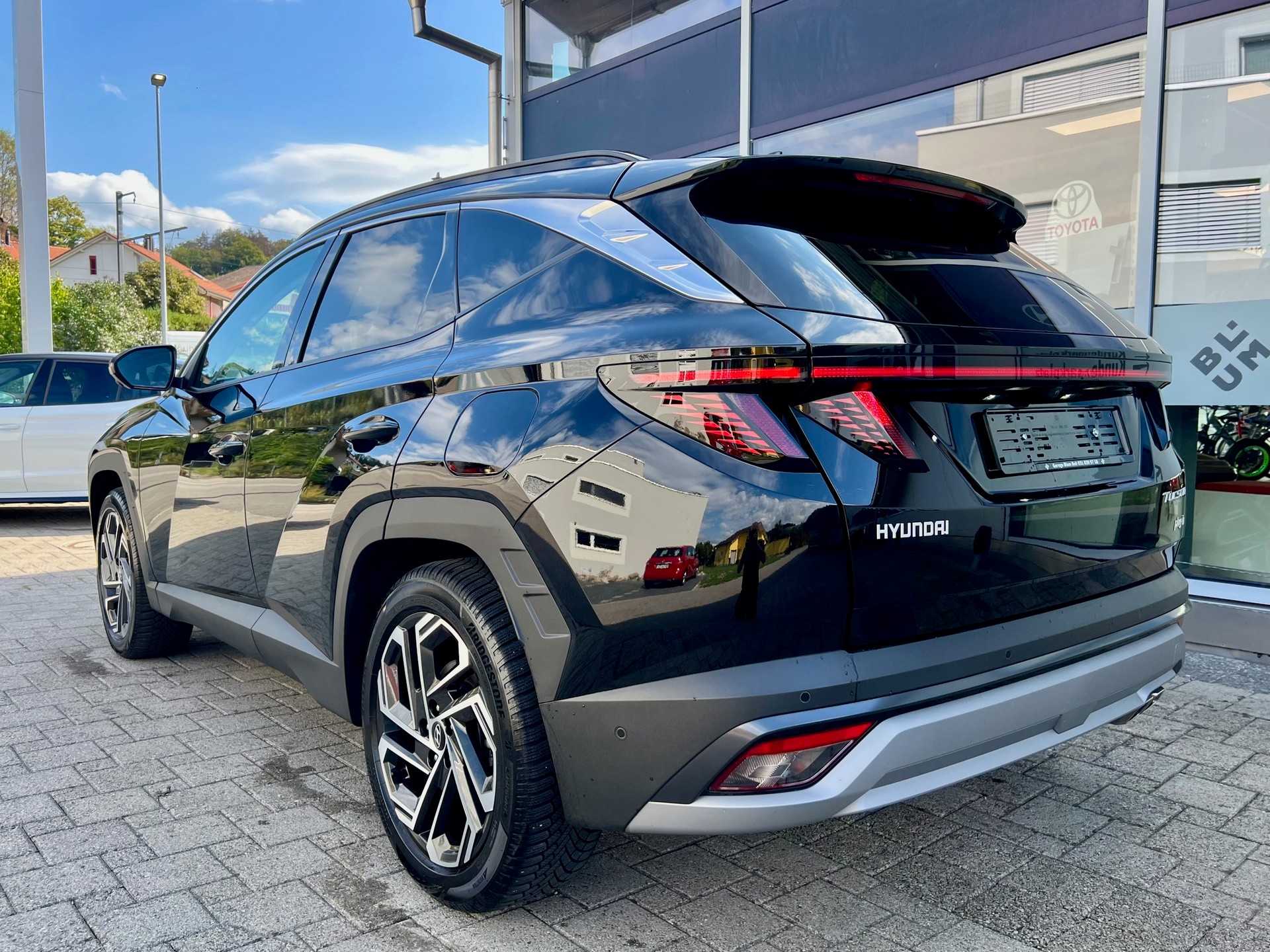 HYUNDAI Tucson 1.6 TGDI PHEV Vertex Swiss Edition 4WD-image-6