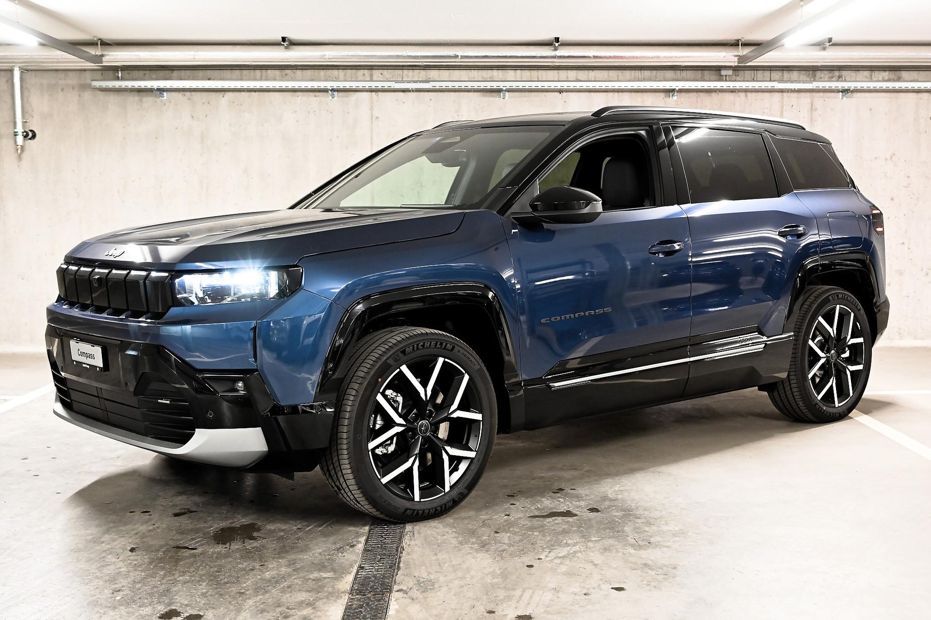 JEEP Compass First Edition-image-1